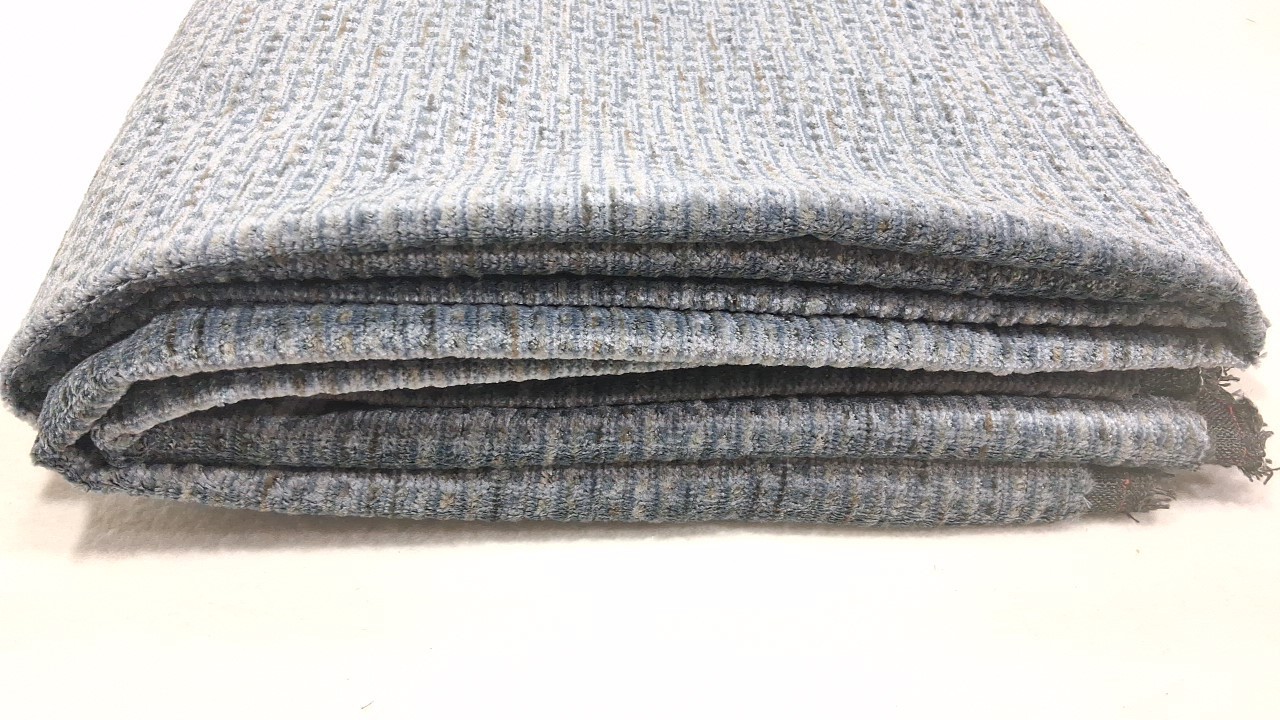 Upholstery Fabric Remnant Chenille Tweed Blue Gray 55″x132″ 3.7 Yards
