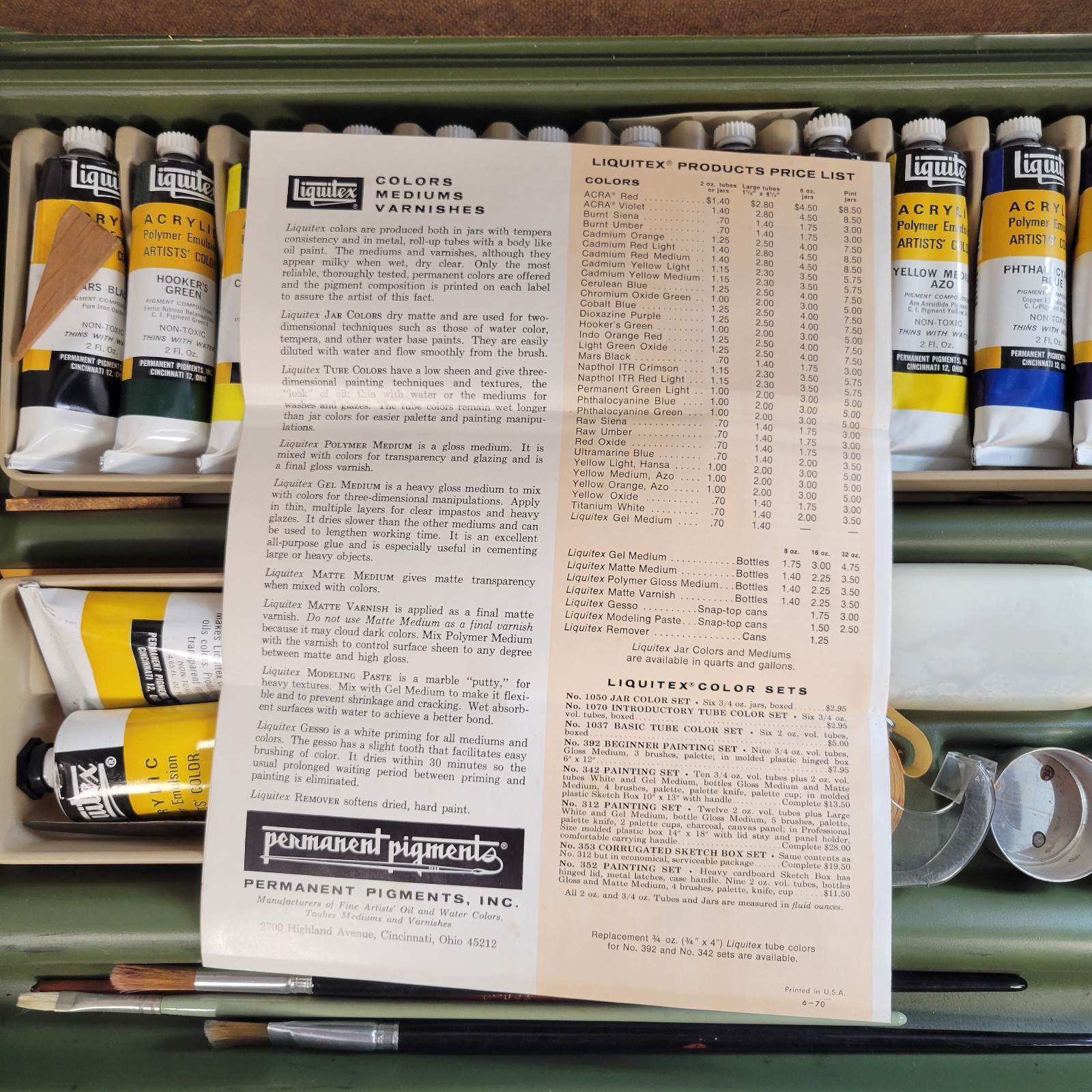Vintage 1970s Liquitex Acrylic Color Paint Set #312 Permanent Pigments W/Case