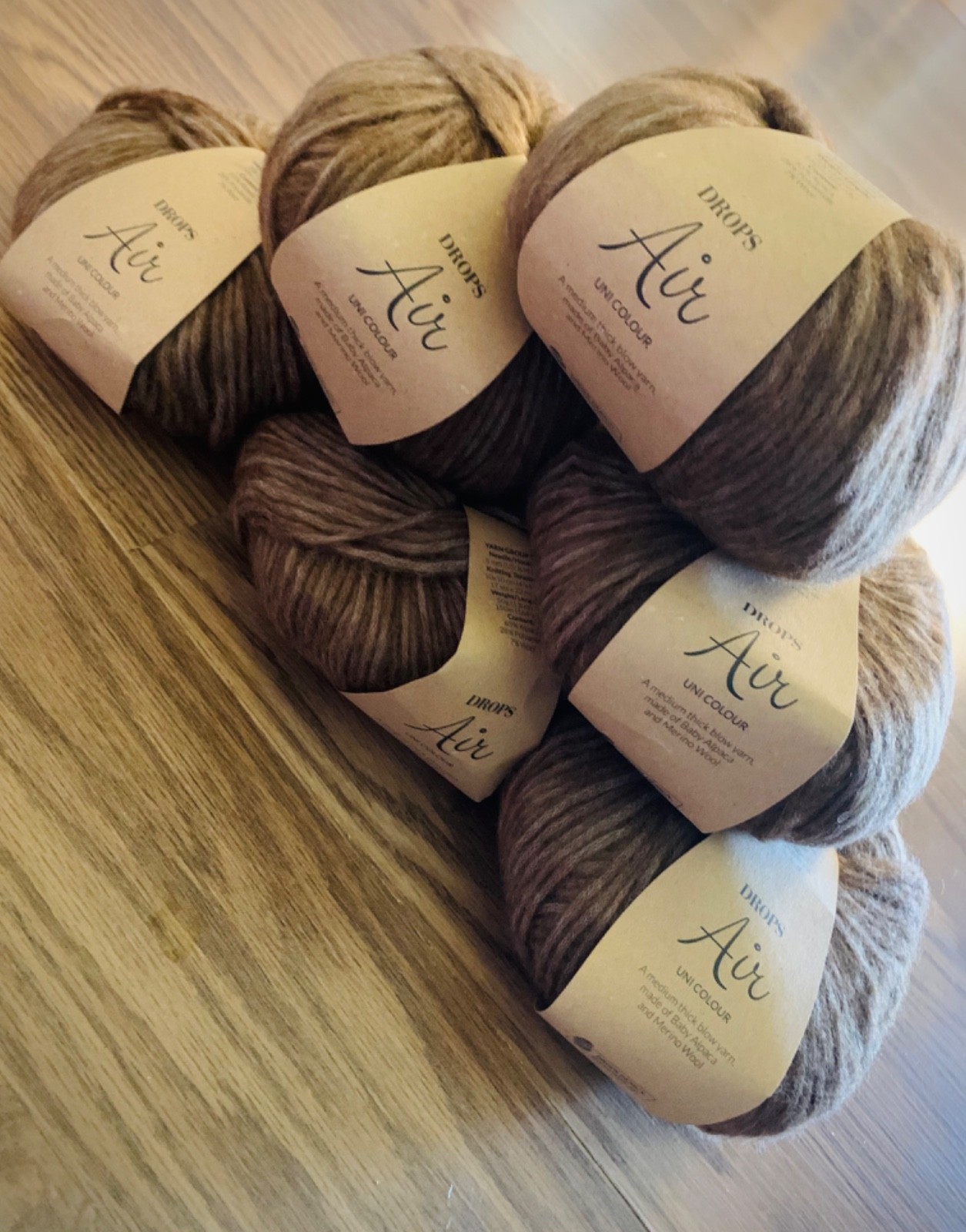 DROPS Air Blow Yarn – Alpaca Blend Brown | Medium/Worsted | Lot of 6 Balls