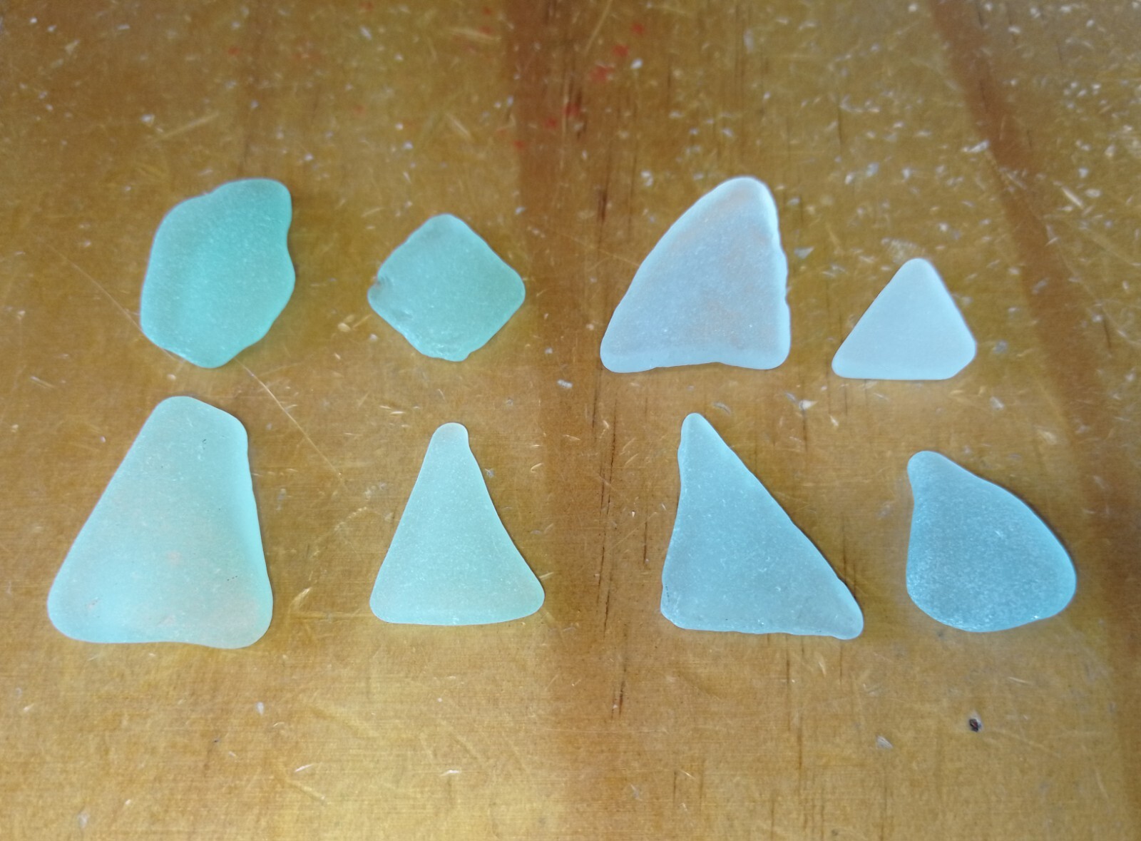 (8 pcs) 2 AQUA GREEN, 2 WHITE, 2 BABY BLUE AND 2 PALE GENUINE BEACH SEA GLASS