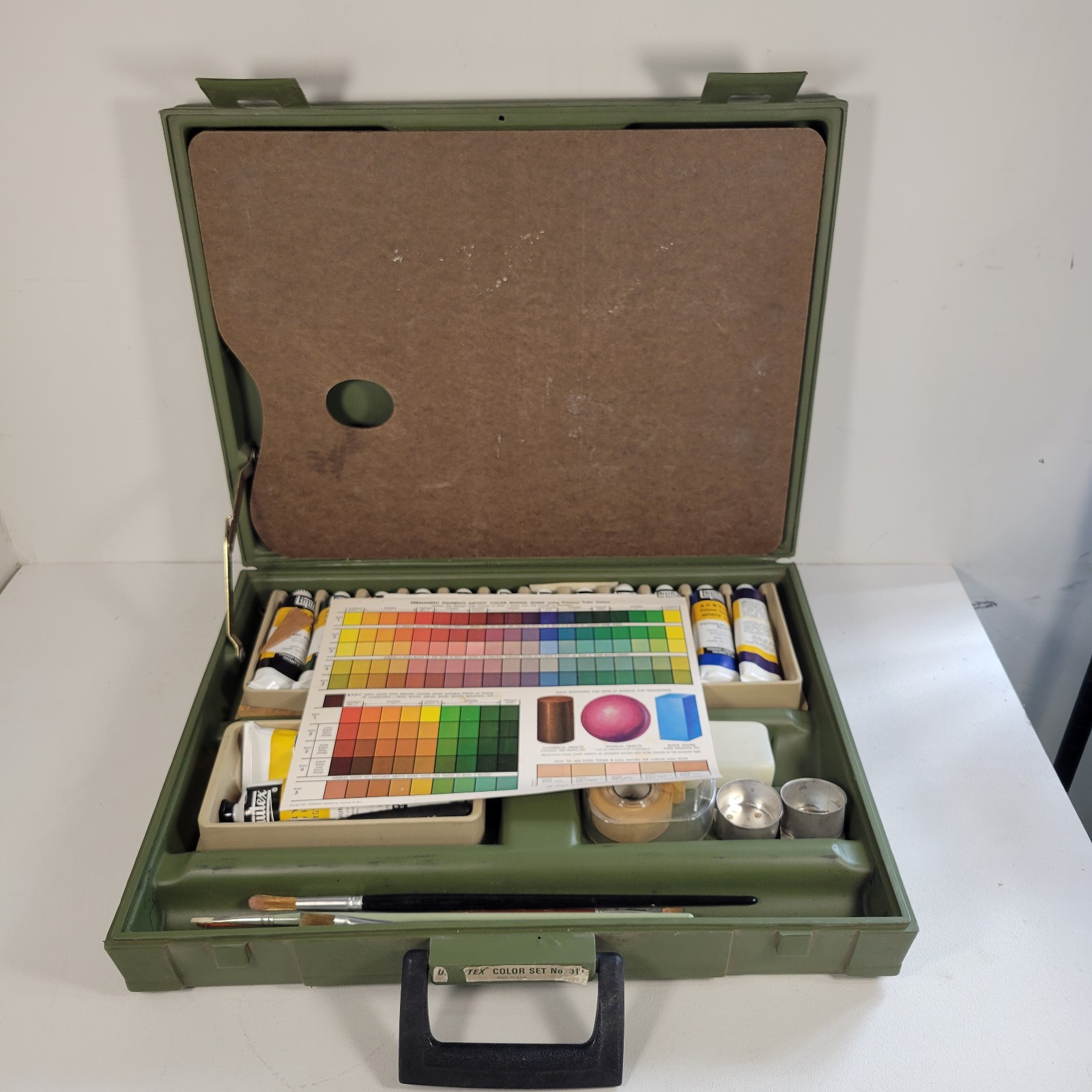 Vintage 1970s Liquitex Acrylic Color Paint Set #312 Permanent Pigments W/Case