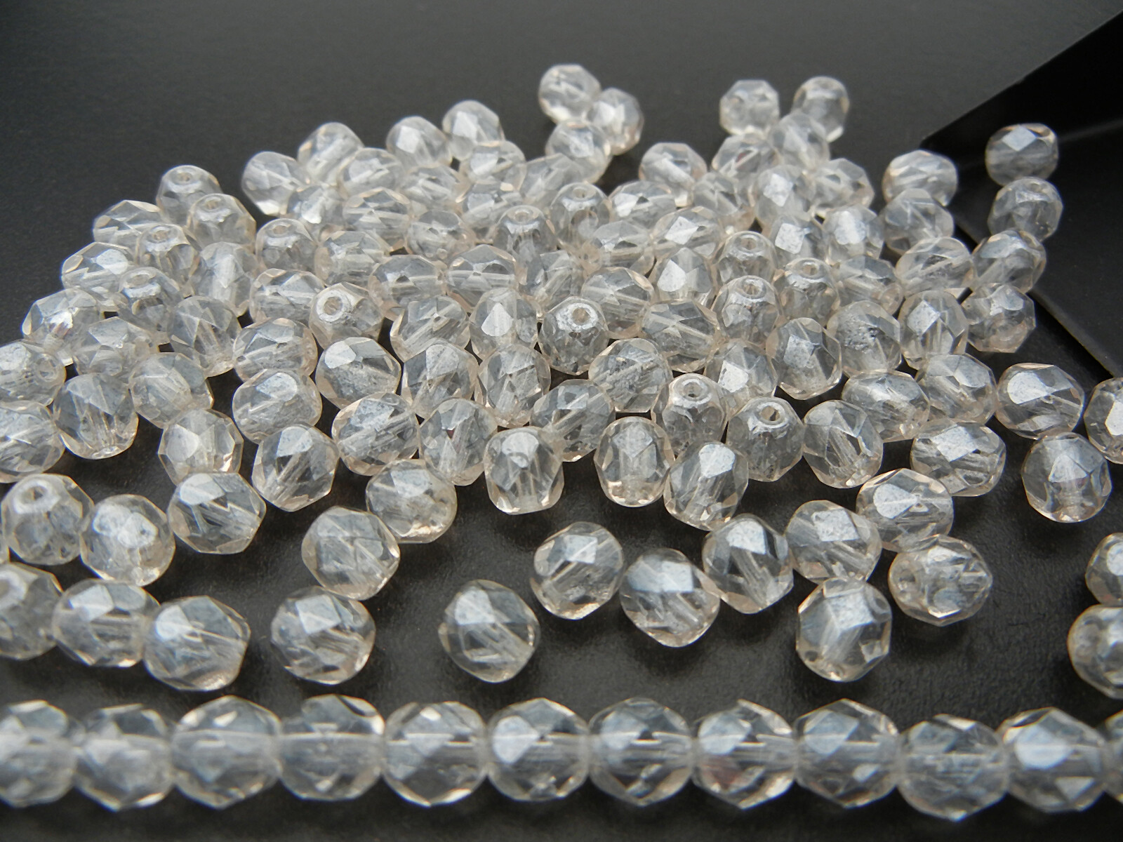 Czech Glass Fire Polished Round Faceted Beads Crystal Hematite White Luster, 16″