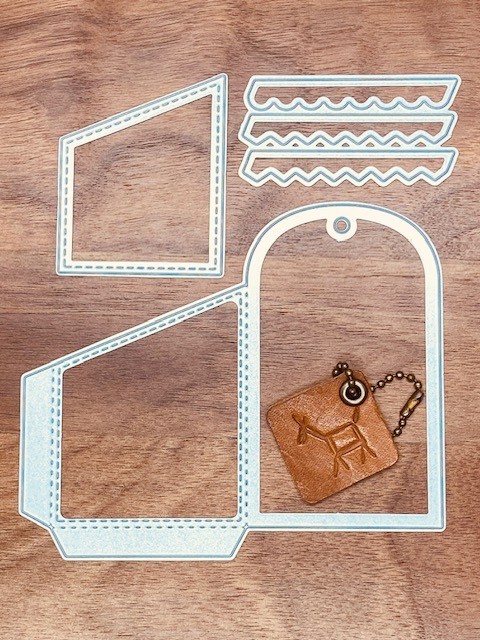 Lily ,pocket tag cutting dies (set of 3)