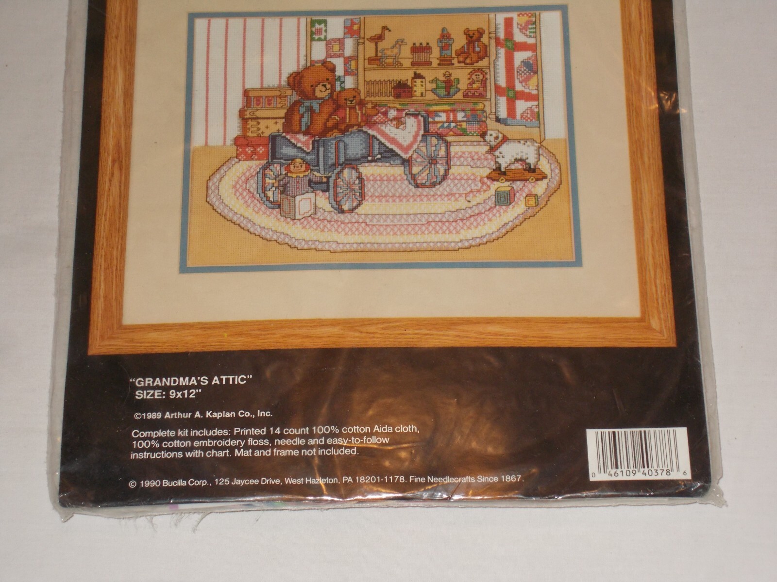 Bucilla Grandma’s Attic Printed Cross Stitch Kit 1989 #40378 9” X 12” New