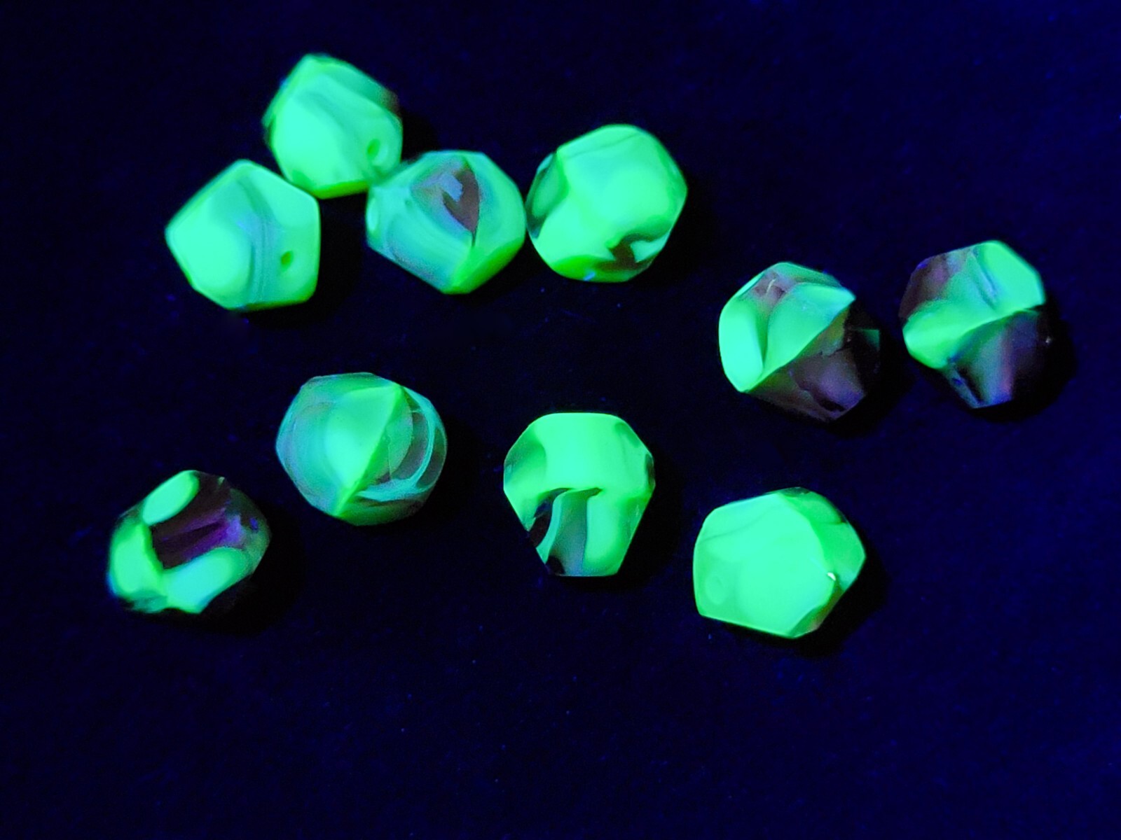 10mm Uranium Glass Beads Cranberry Mint Baroque Beads