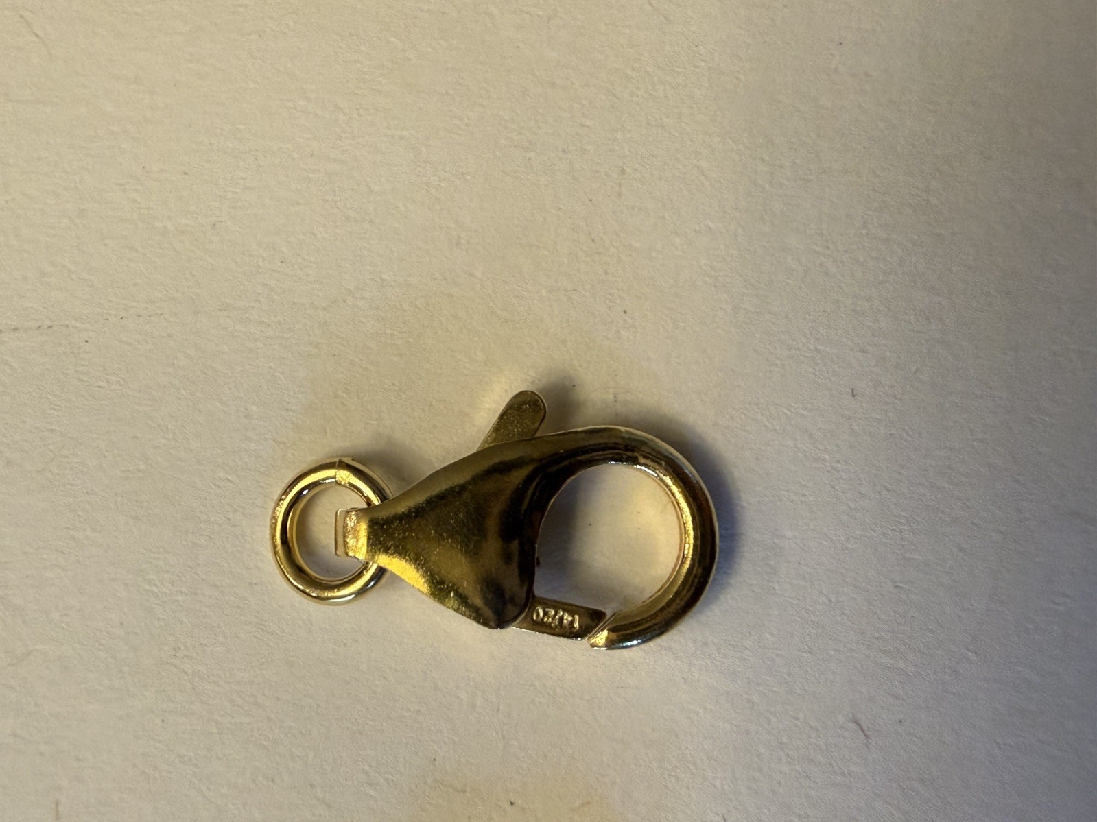 14kt Gold filled Assorted sizes lobster clasps. 16 pcs total.