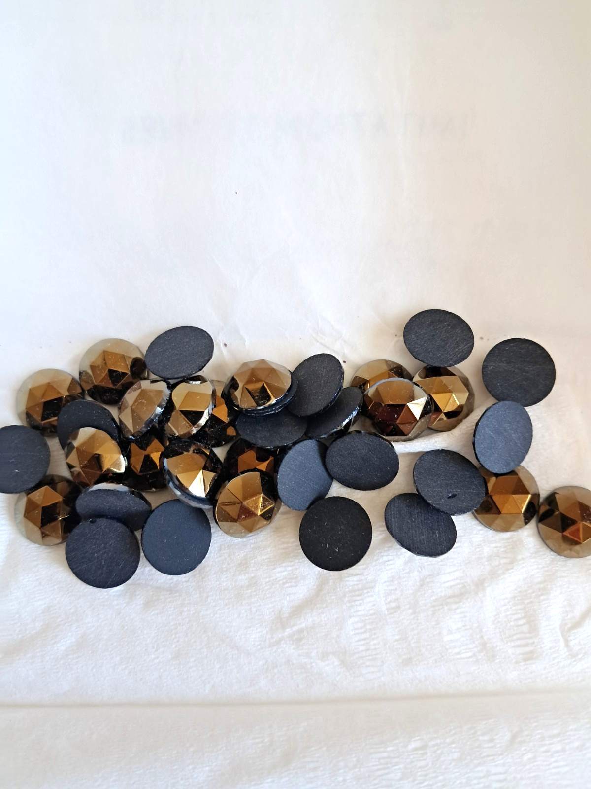 CZECH BROWN IRIS 13 MM FLATBACKS (36 PCS)