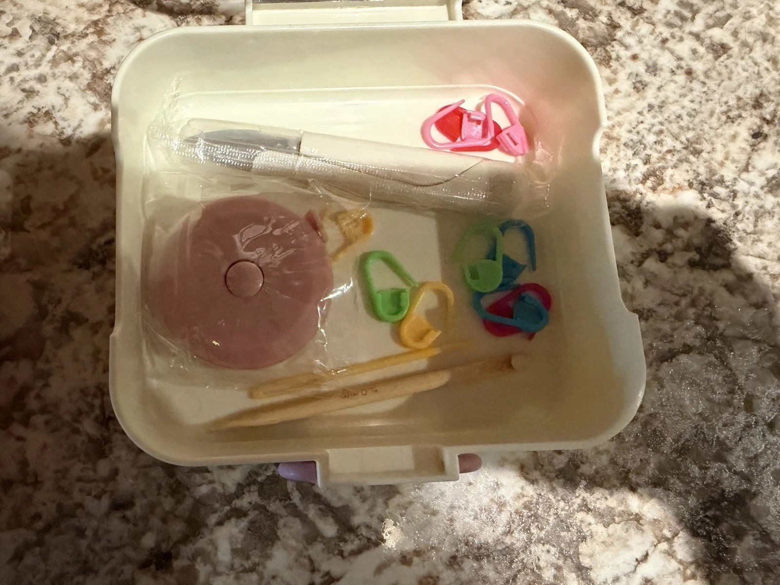 Crochet Hook Set with Storage Case, Sizes 4-10mm (4, 4.5, 5, 5.5)