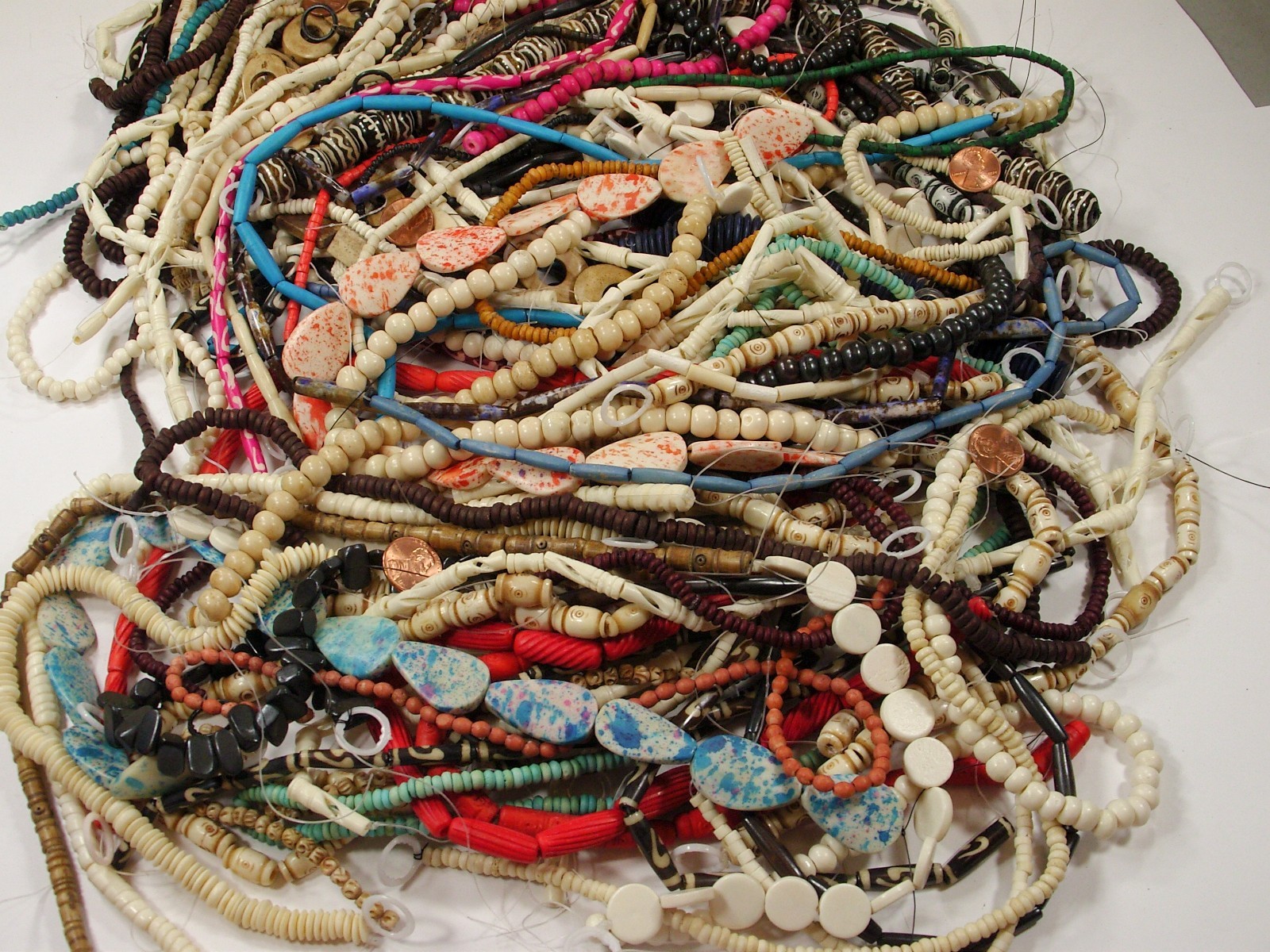 5 LBS Assorted Shapes and Sizes India Handmade Water Buffalo Bone Beads (EK-8) ⭐