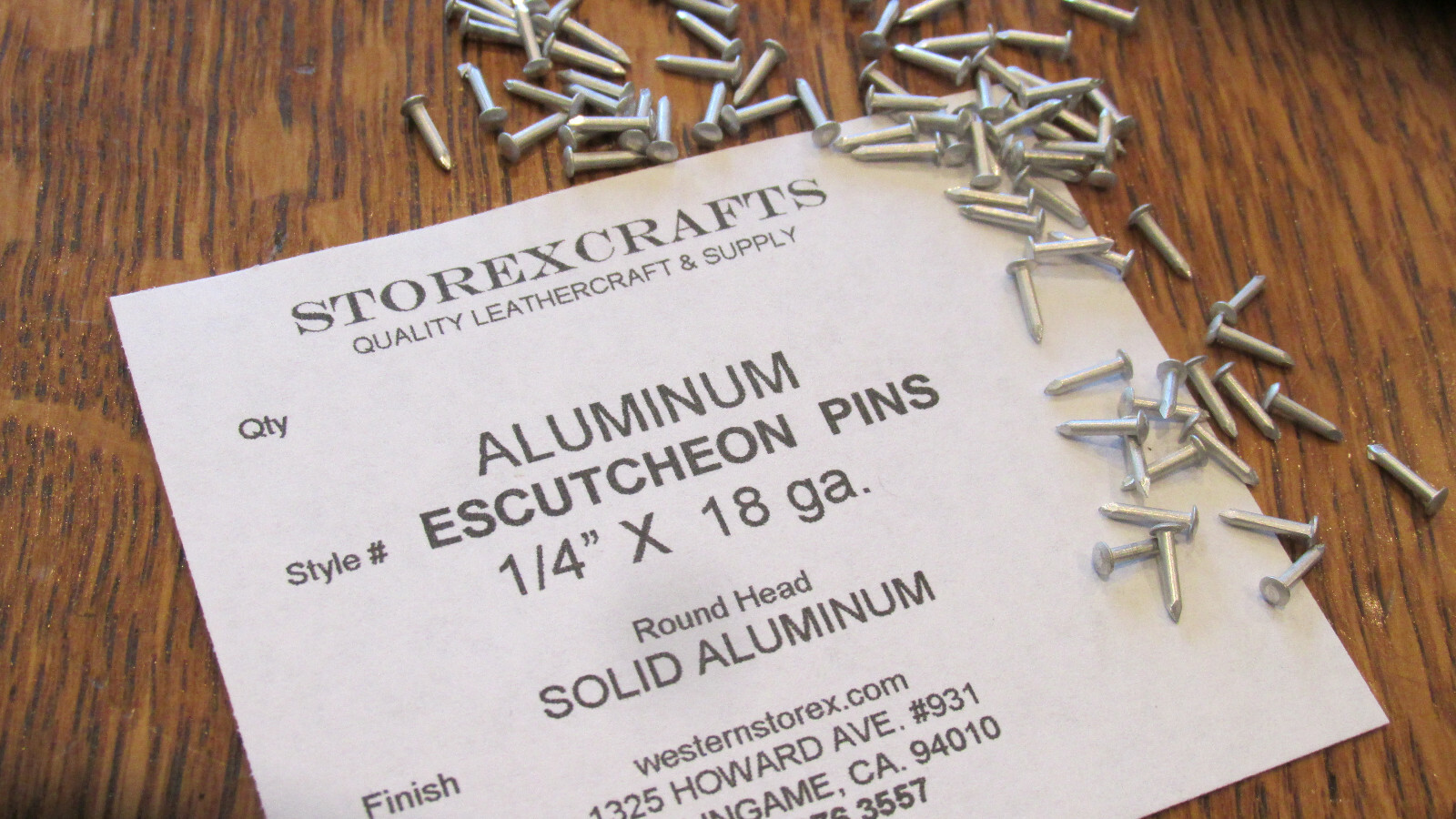 ESCUTCHEON PINS ALUMINUM 100 pcs. 1/4″ X 18 ga. U.S.A. WOOD / LEATHER new