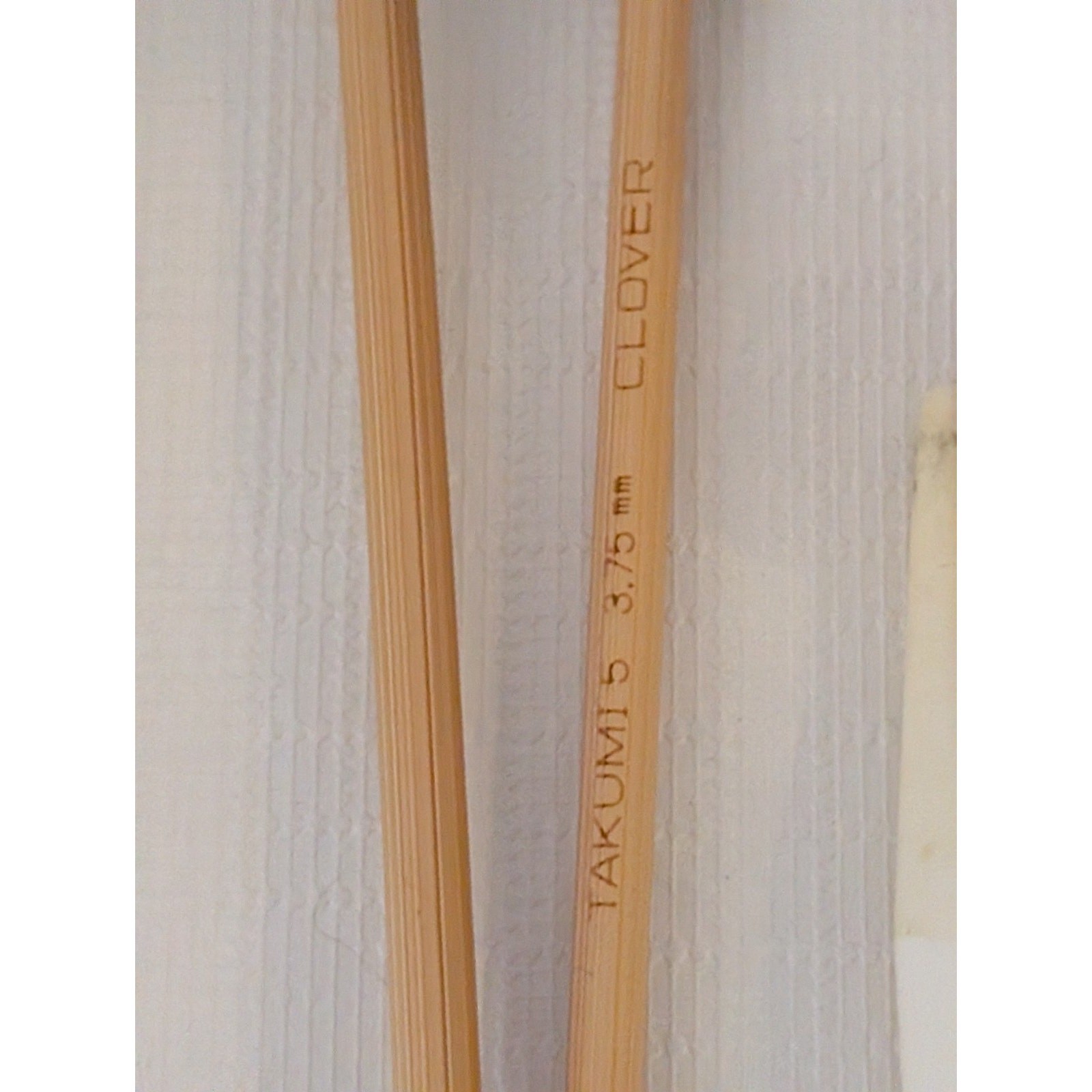 Vintage Assorted 21 Single Point Knitting Needles Aluminum Wood Asst Sizes