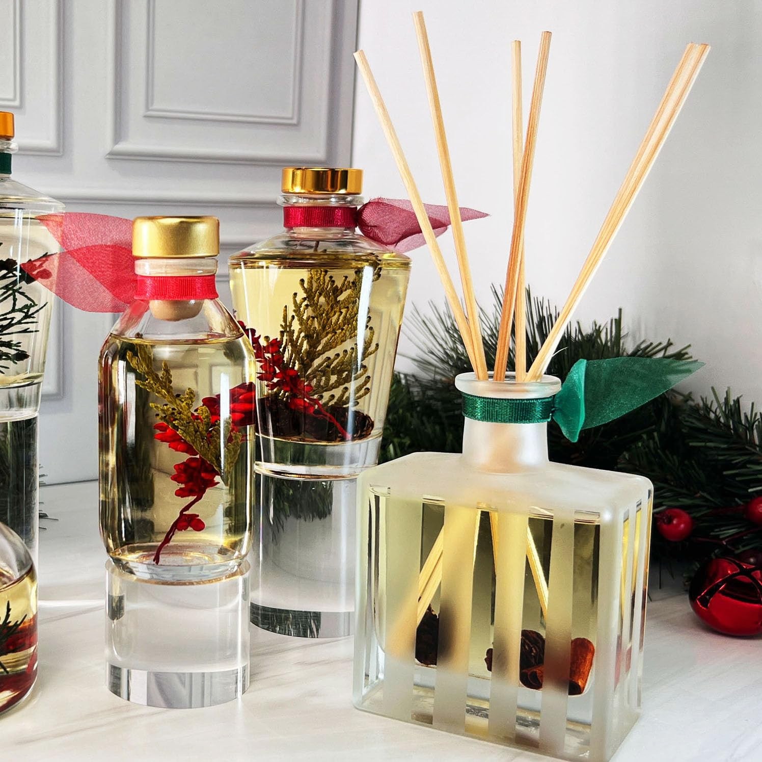 LOVSPA Reed Diffuser Set, Santal (Sandalwood) Scented Oil