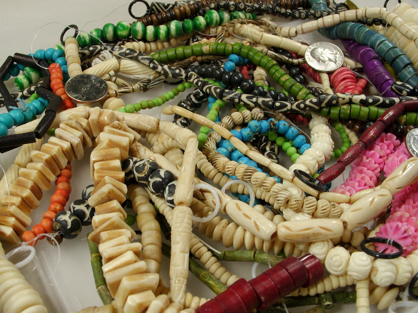 2 Pounds Odds and Ends India Handmade Water Buffalo Bone Beads Lot (AXP-2) ⭐