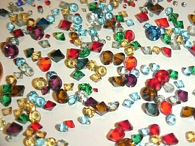 100 VINTAGE GLASS ASSORTED SIZE COLOR RIVOLI RHINESTONES – JEWELRY REPAIR S202