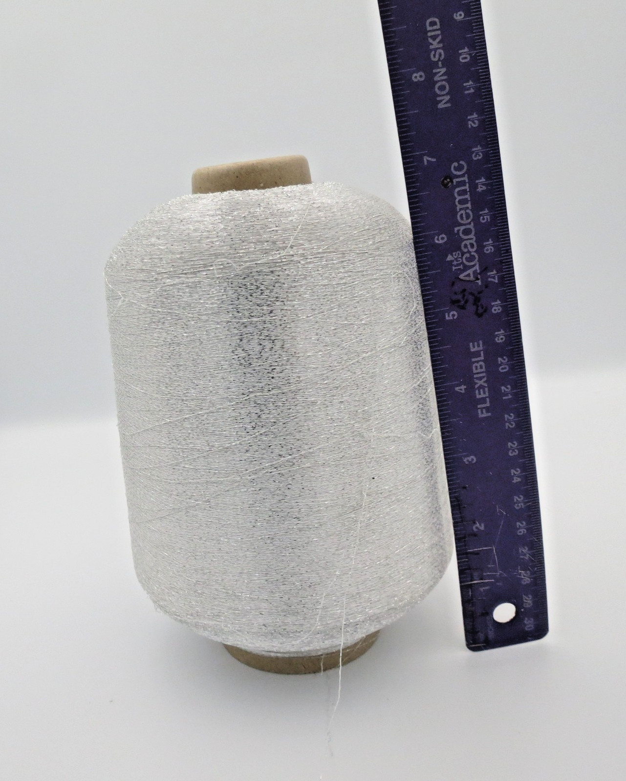 Lurex Silver Metallic Yarn STERB251520 /20 Fine 1/168″ Ex Soft Yarn 680grs