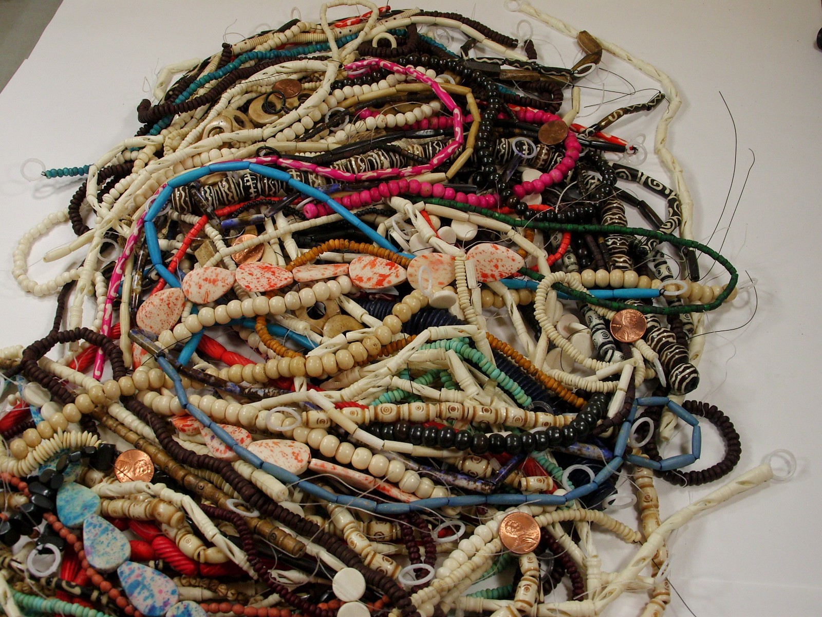5 LBS Assorted Shapes and Sizes India Handmade Water Buffalo Bone Beads (EK-8) ⭐