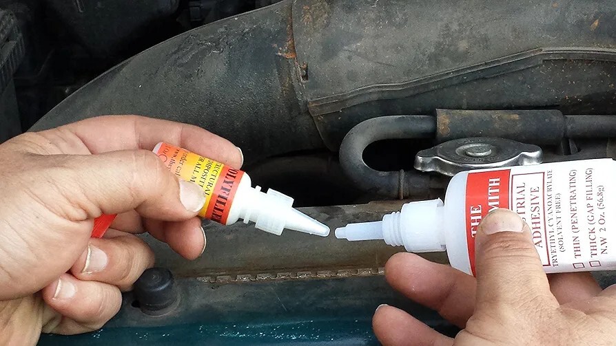 Extra Large Plastic Repair Glue And Filling Powders Its Super Glue On Steroids!