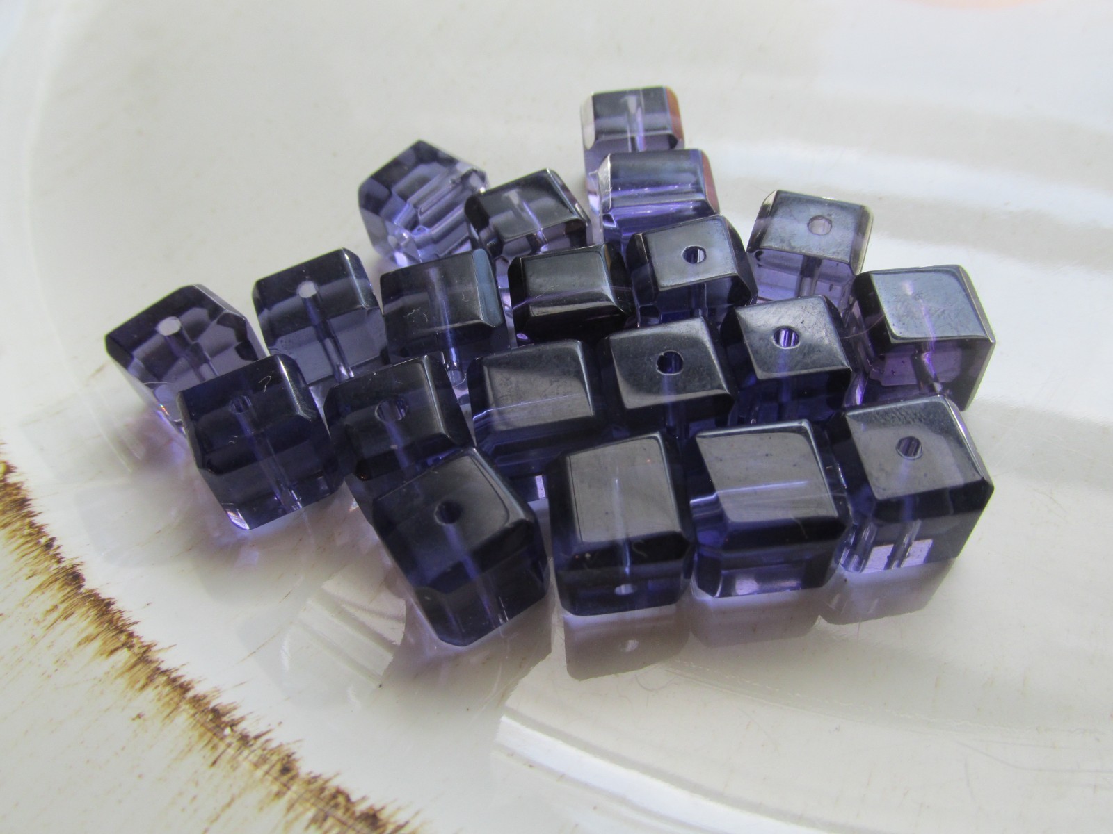 Vintage Glass Spacer Beads Faceted Violet Cube 10x10mm 38pcs