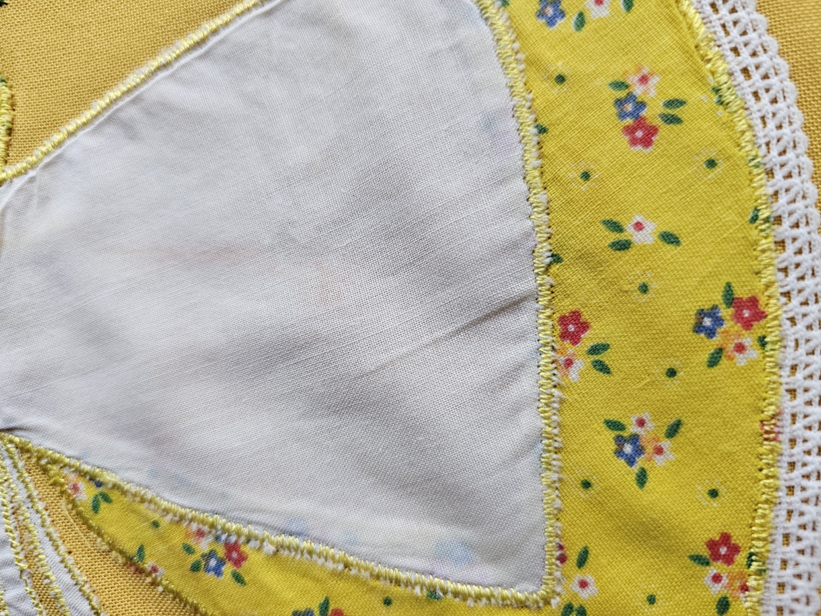 Vintage Red And Yellow Sunbonnet Sue Clothespin Bag Handmade