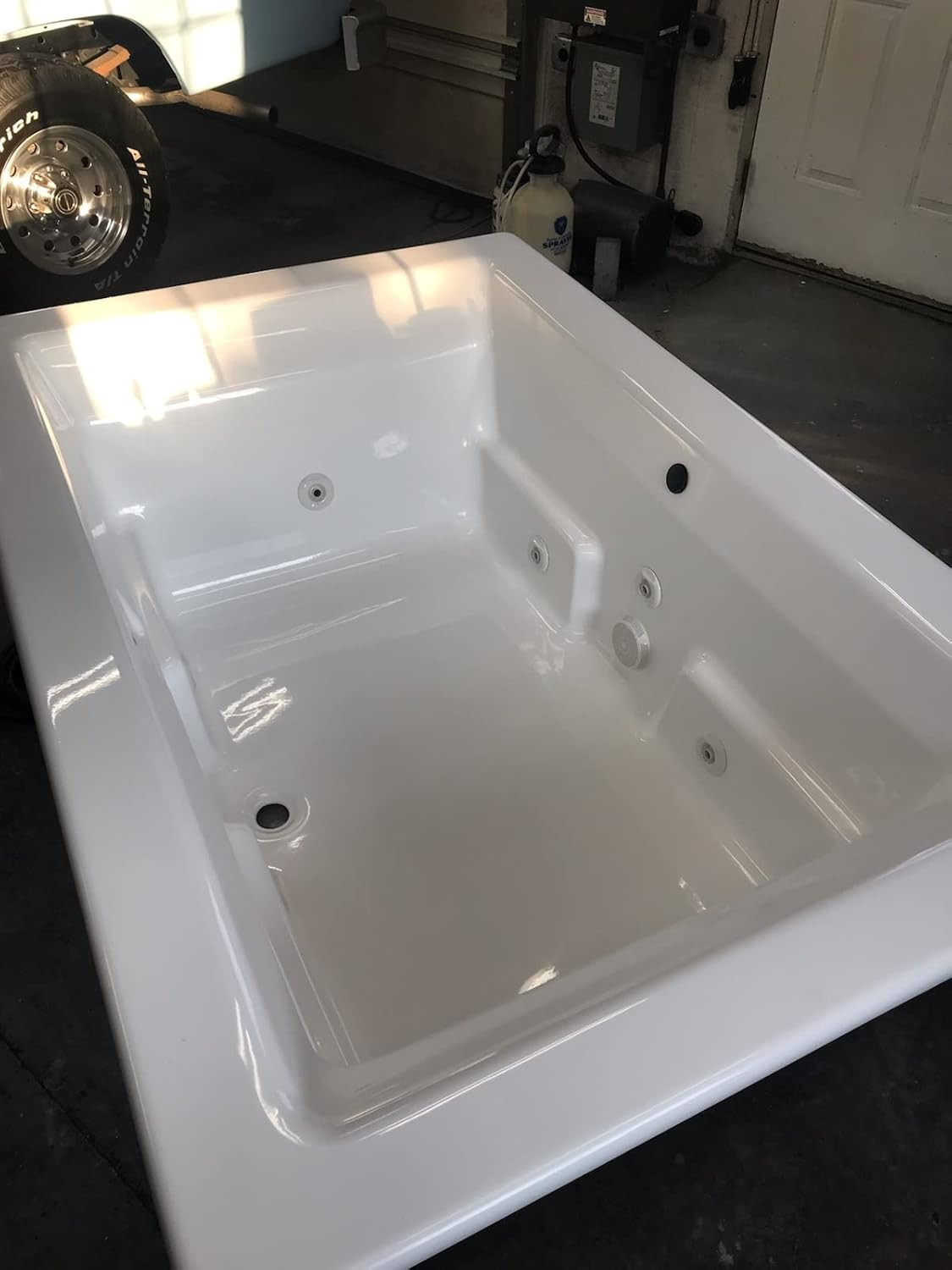 White Gelcoat with Wax – UV-Resistant for Marine & Composites