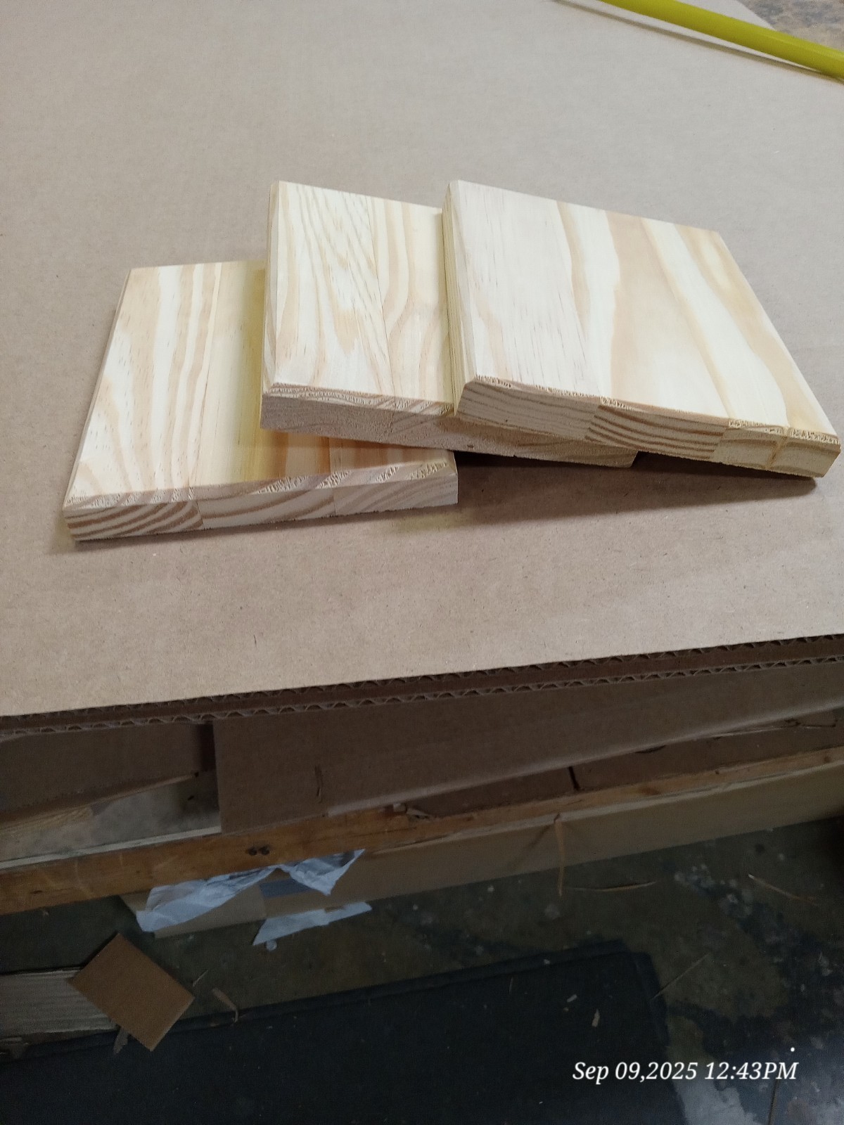 Hobby Craft Wood Yellow Pine 6.75″X5.5″X.75″, Twelve Pieces per order