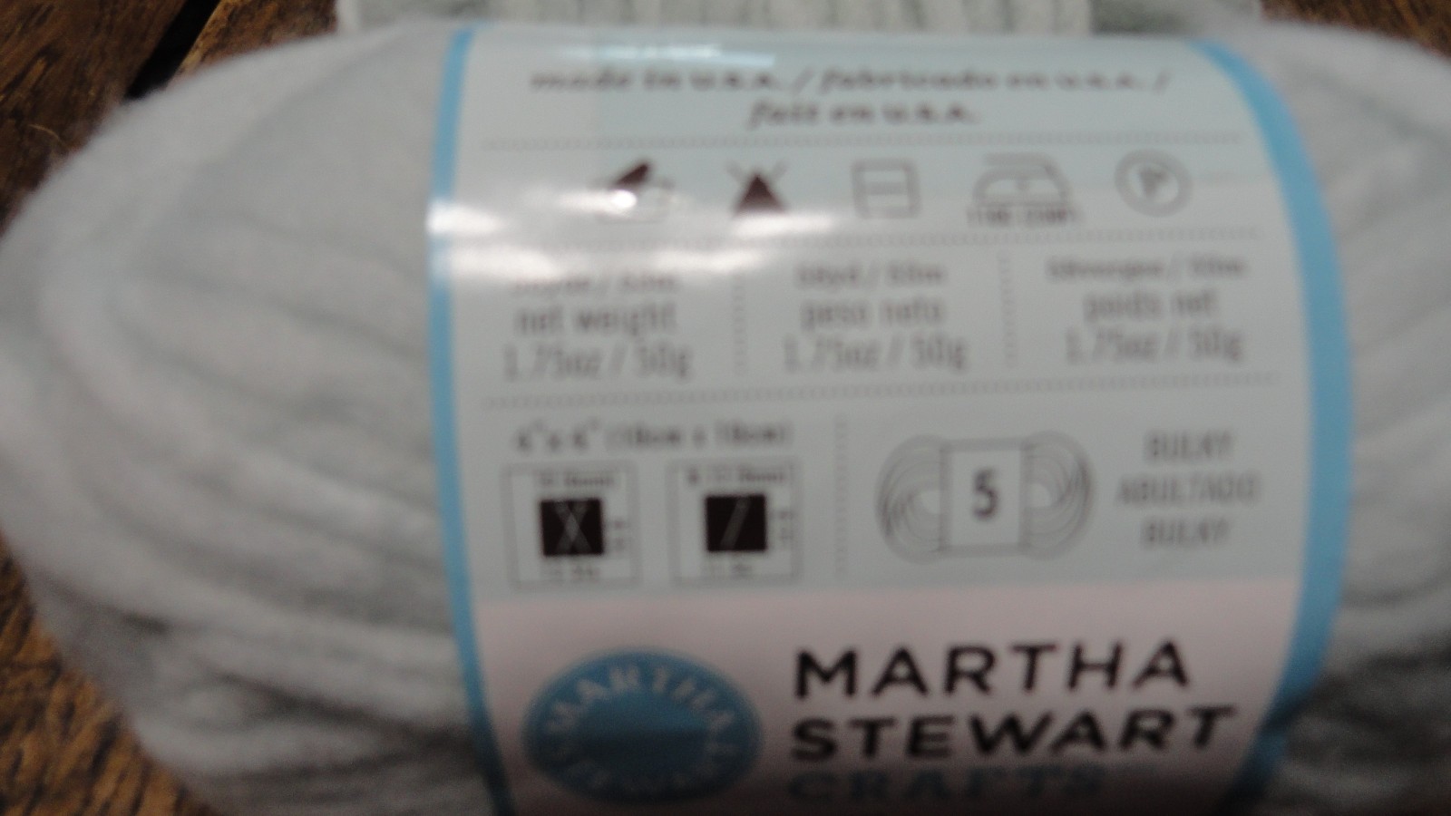 Martha Stewart Roving 100% Wool Yarn Bulky Waterfall Light Blue 2 1/2 skeins