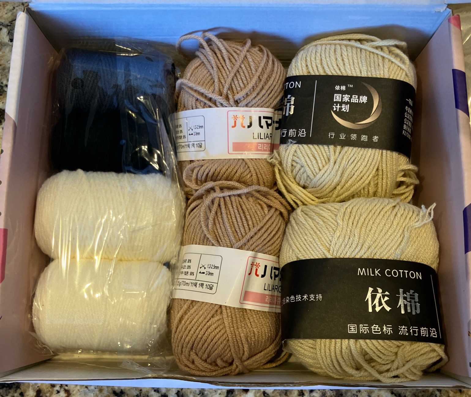 Complete Crochet Kit For Beginners For All Ages and Genders – Brand New & Boxed
