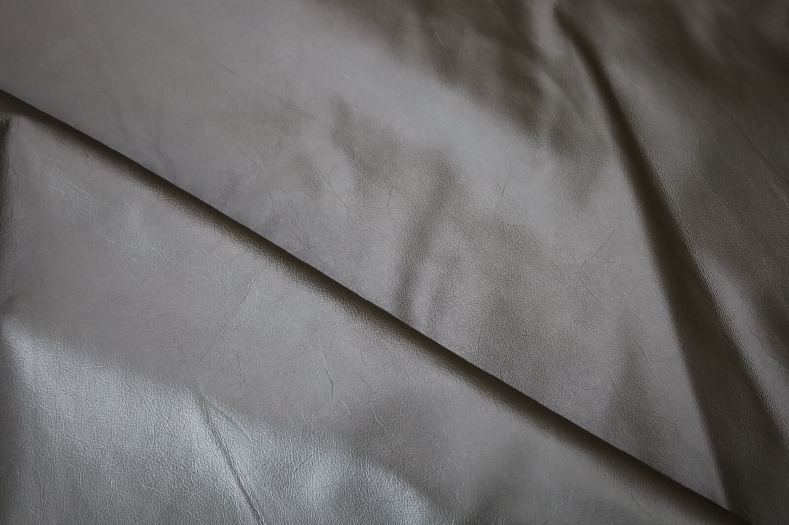 Gray Black Pearl Sheen Leather Hide Upholstery Whole Full Cow Hide 50 Sq Ft