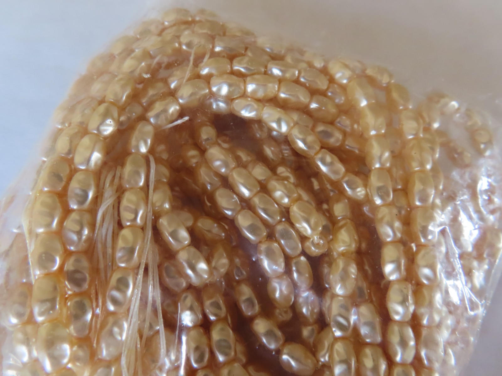 Sealed bag (strand) 600 Czech. Glass Baroque Pearls 6.5×4.5mm Creamrose