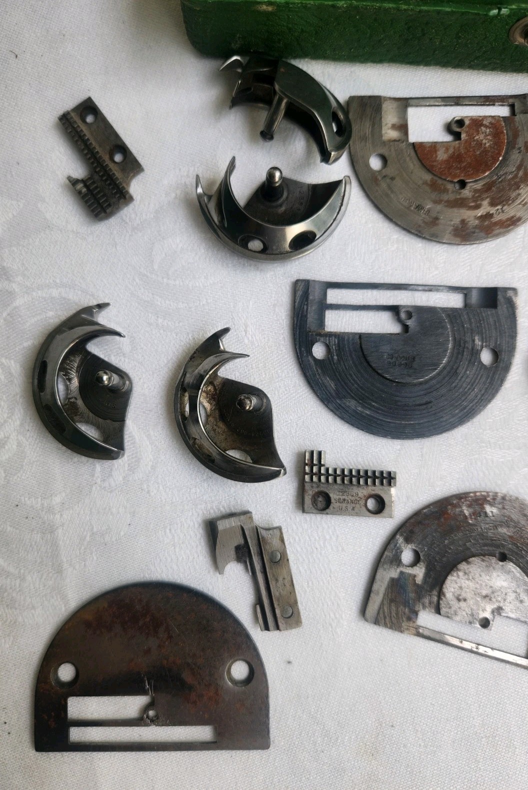 VTG Singer Simanco Sewing Machine Parts Lot Multiple Parts & Accessories