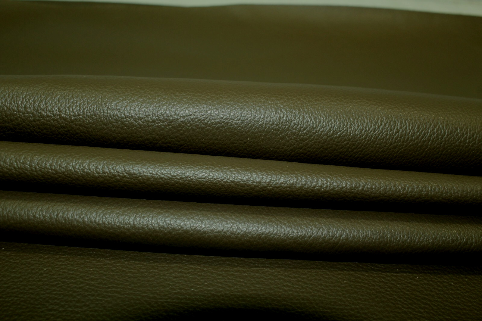 Chocolate Discount Leather Hides 1.0mm ZA41