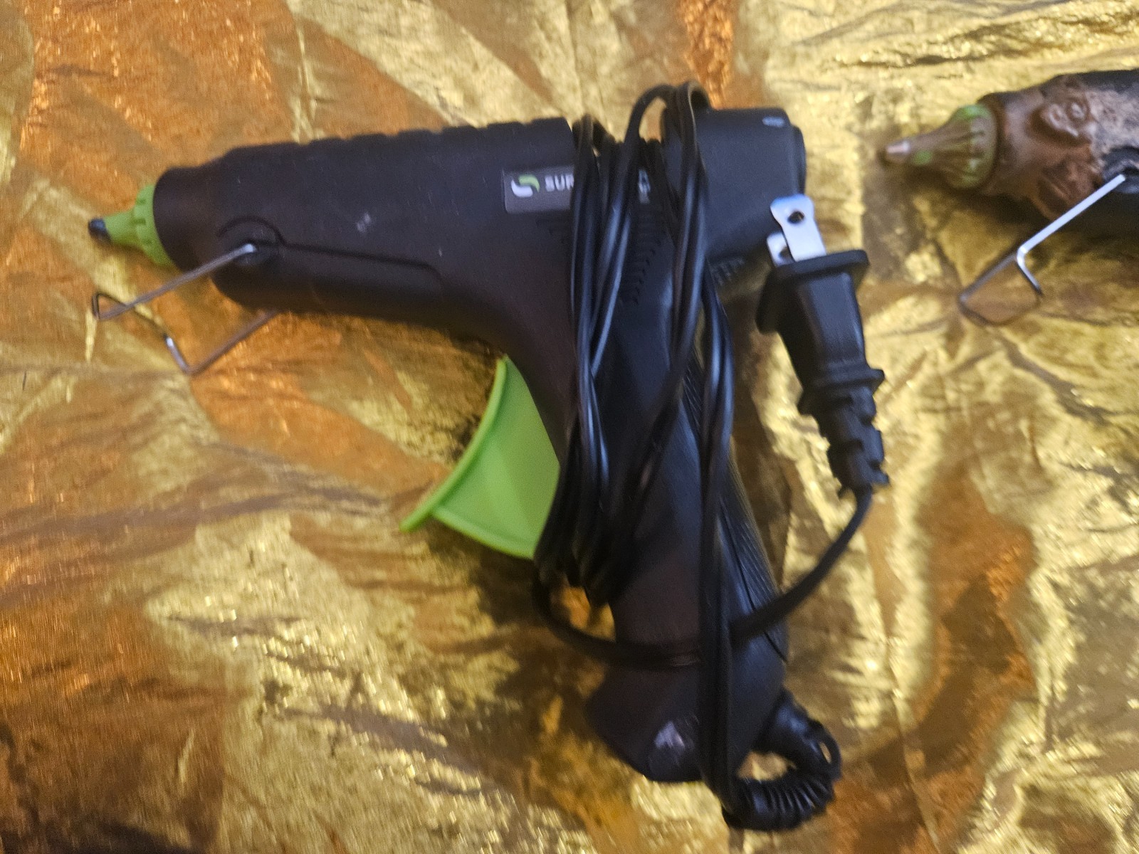 26 LOT OF SUREBONDER Glue GUN AND ARTISAIRE Wax GUN GUNS Low Temp CRAFTING Tool!