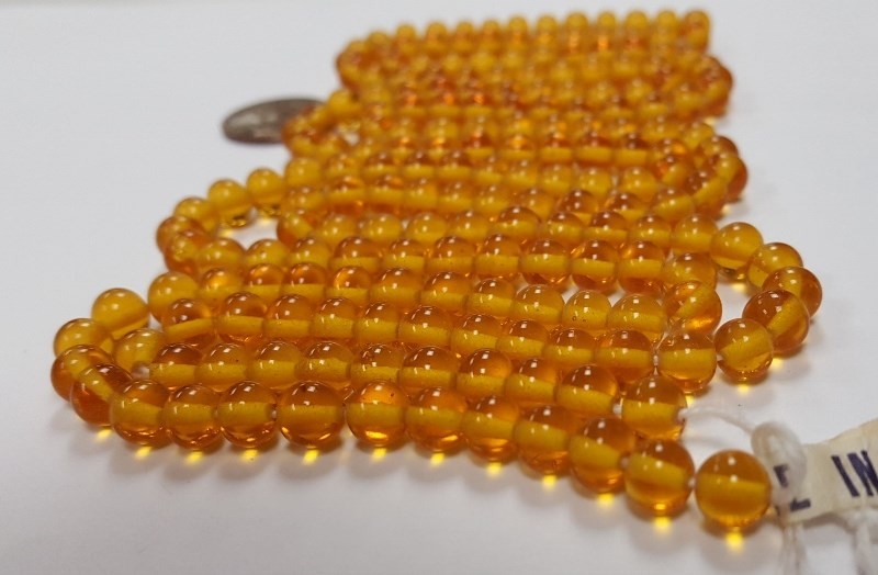 190 VINTAGE JAPANESE 1950’s CHERRY BRAND GLASS LIGHT TOPAZ 6mm. ROUND BEADS 4692