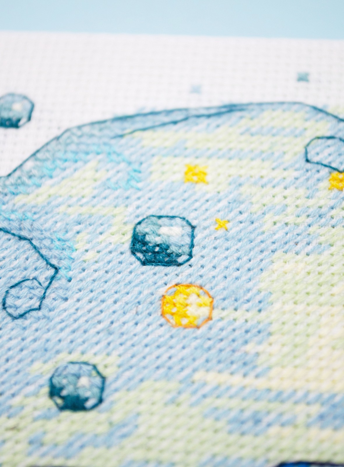 Cross-stitch kit – Water`s Shimmer AH-272