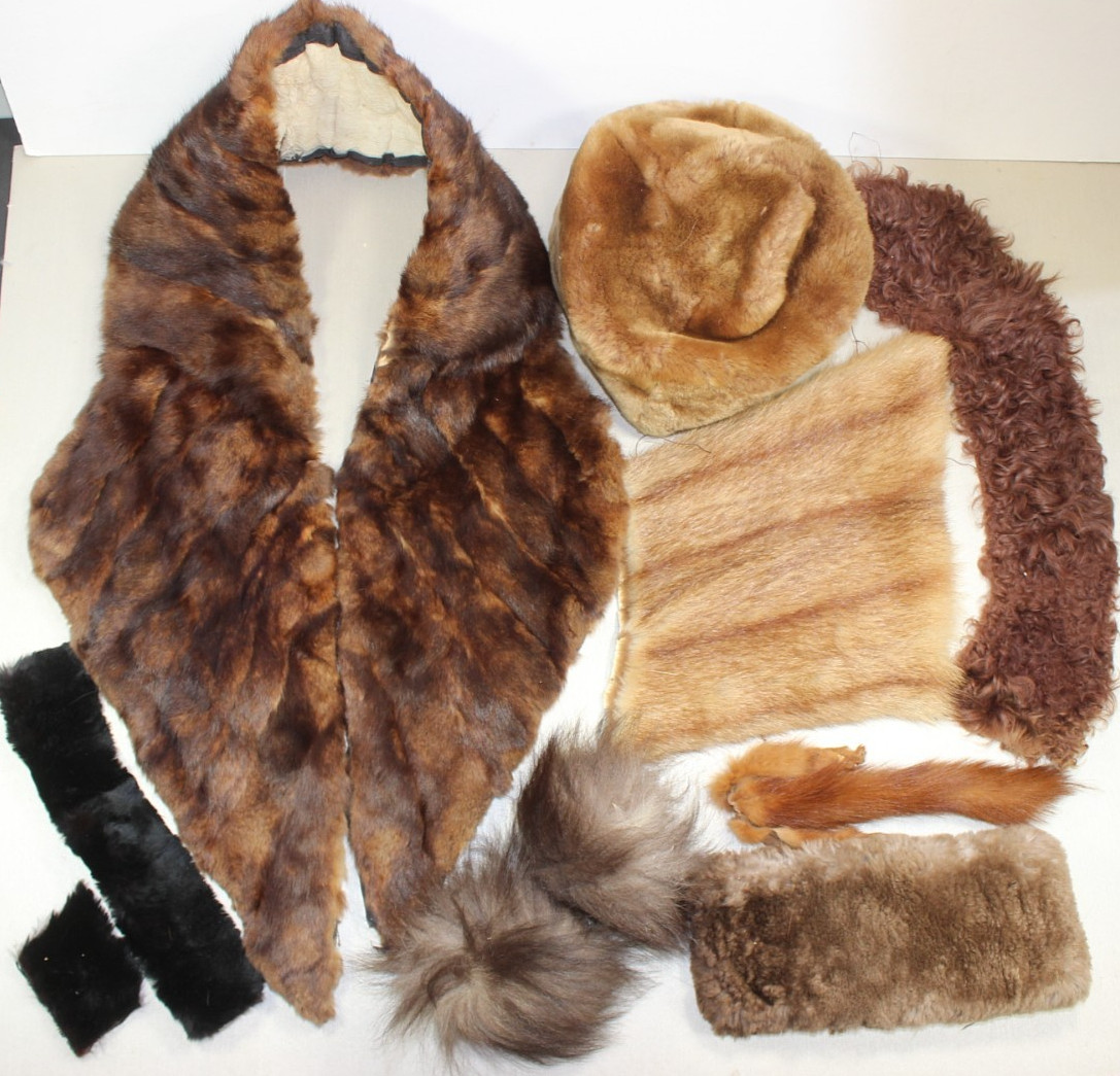 Vintage Fur Scraps Mink Mouton Caracul Sheepskin + unknown, 14oz