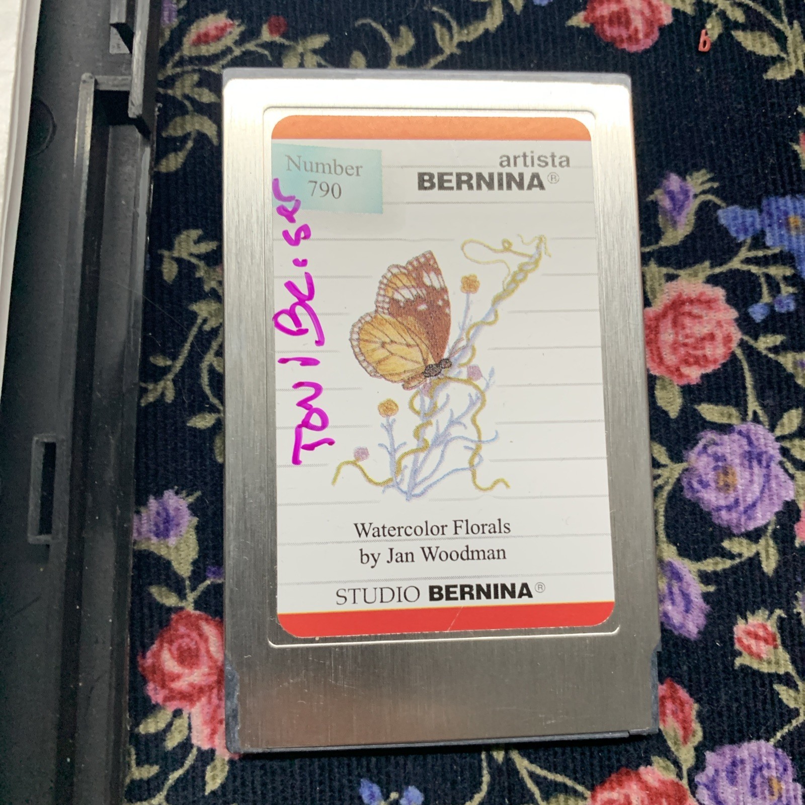 Bernina Embroidery Designs Card 790 Watercolor Florals – Artista 170 180 200 730