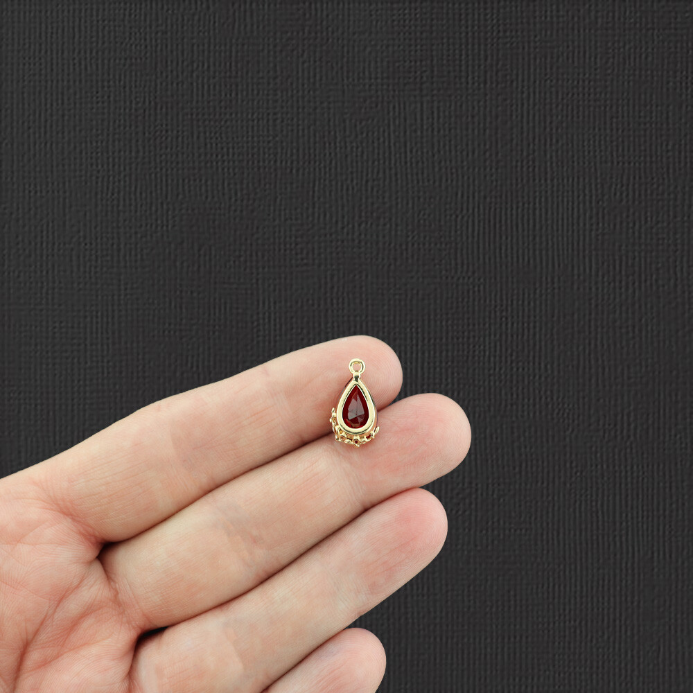 2 Red Glass Pendant Gold Tone Charms – Z251