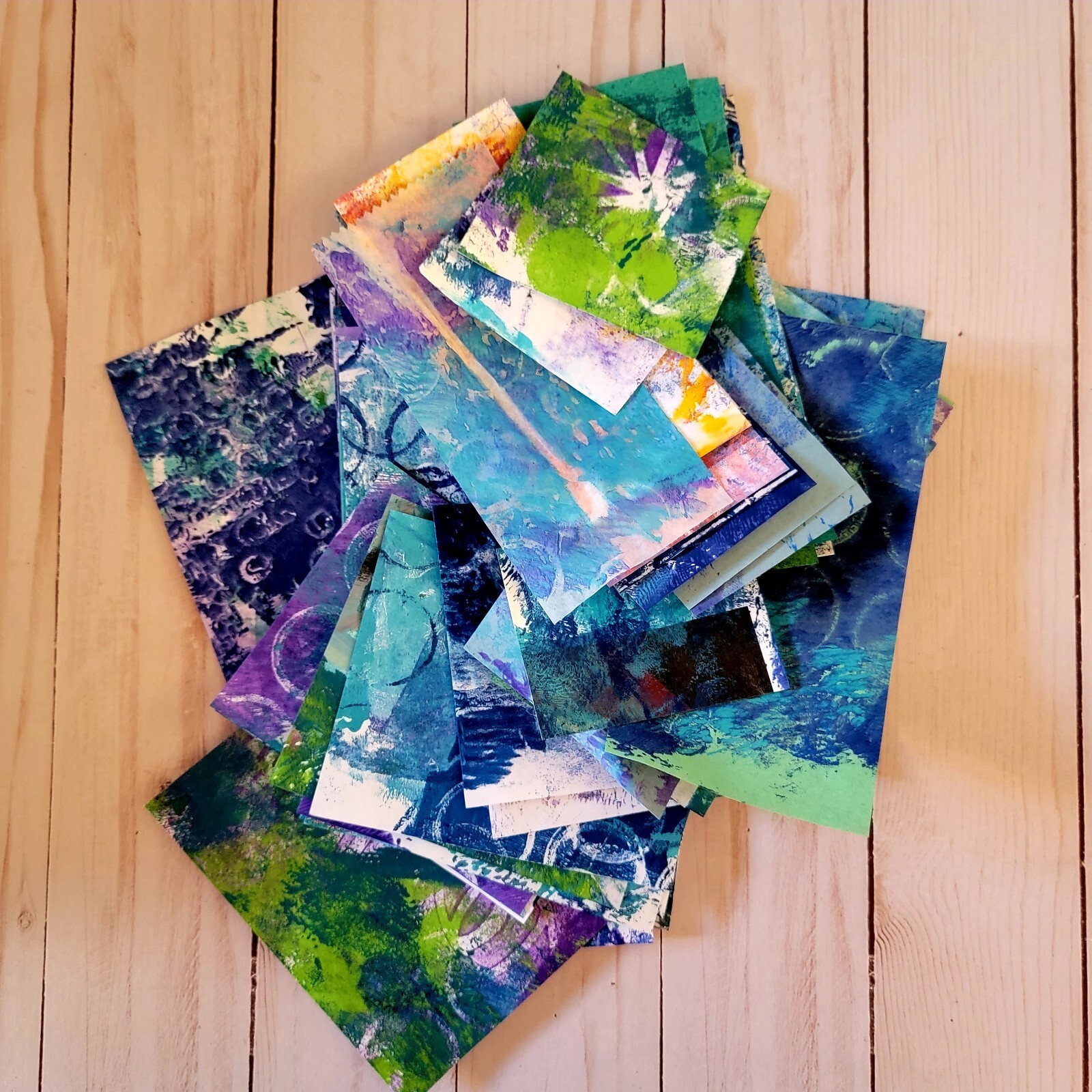 Collage Papers: 40 Beautiful Hand Painted. Collage Paper Samples For Art Journal