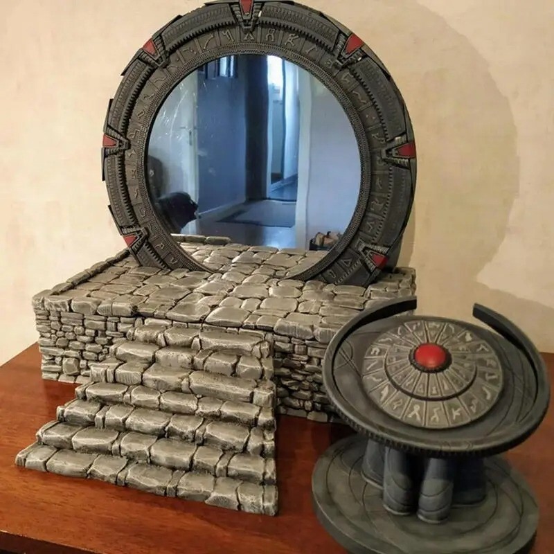 Stargate Luminous Resin Craft Decoration, Film Collection Gifts, Home Decoration
