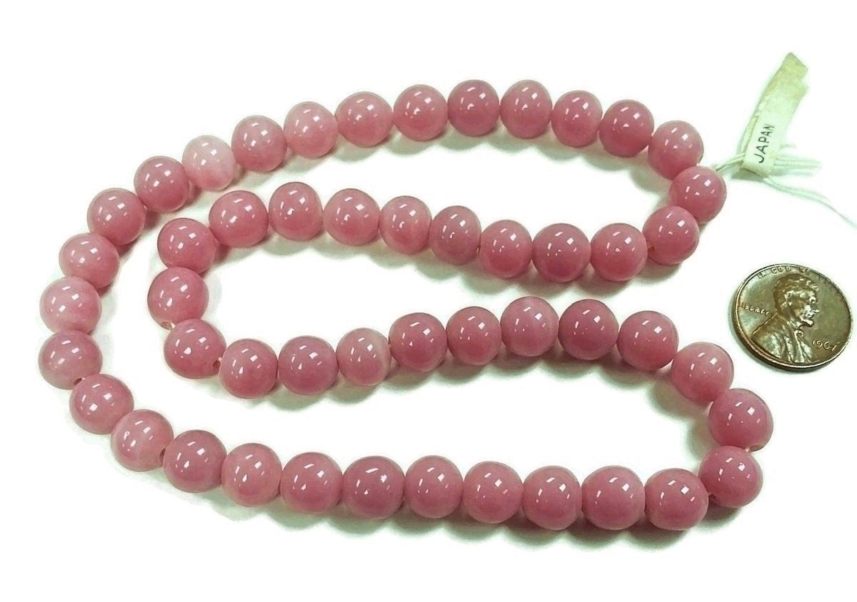 50 VINTAGE JAPANESE 1950’s CHERRY BRAND GLASS OPAQUE PINK 10mm. ROUND BEADS 4718