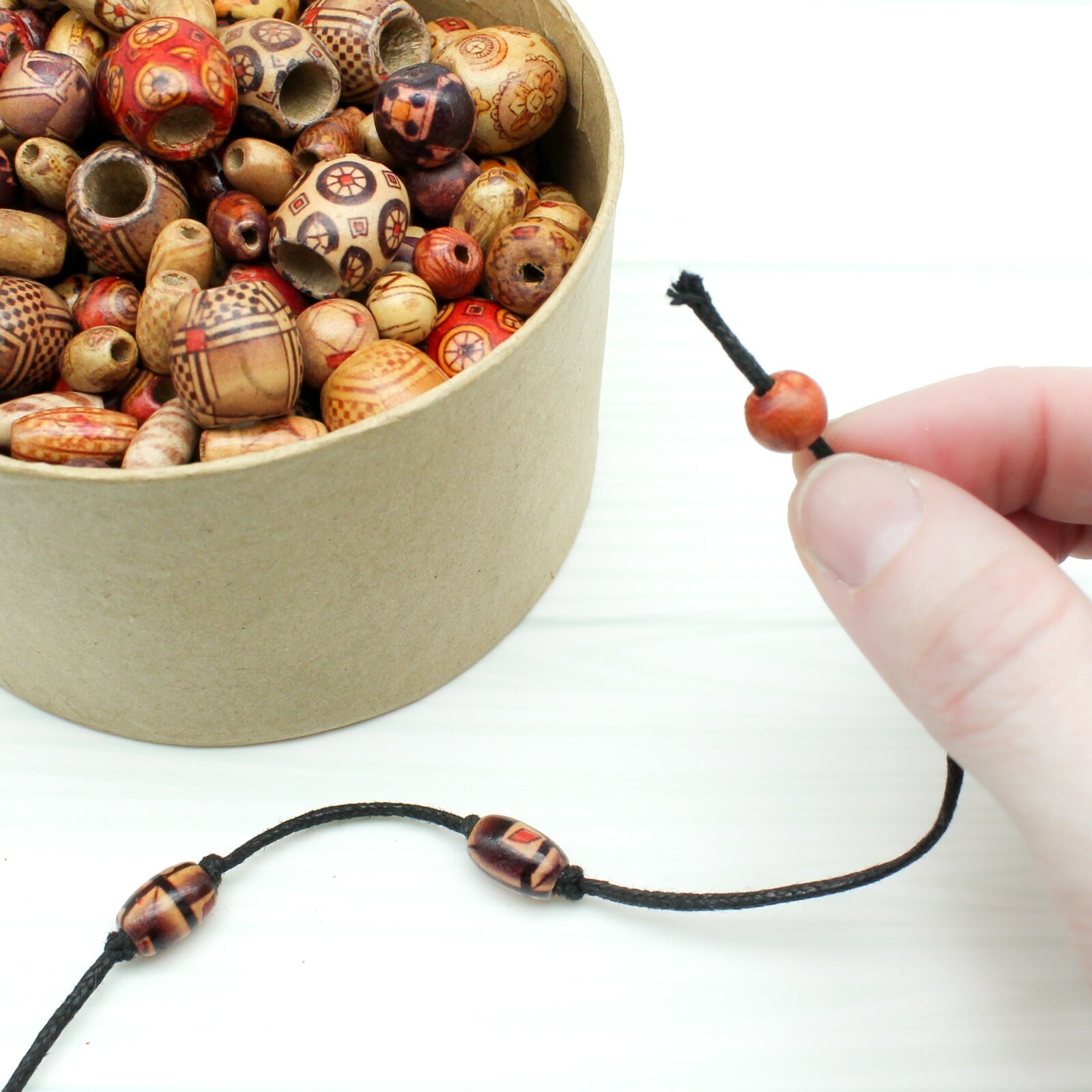 500 Wooden Beads for Jewelry Making – Painted Assorted African Beads
