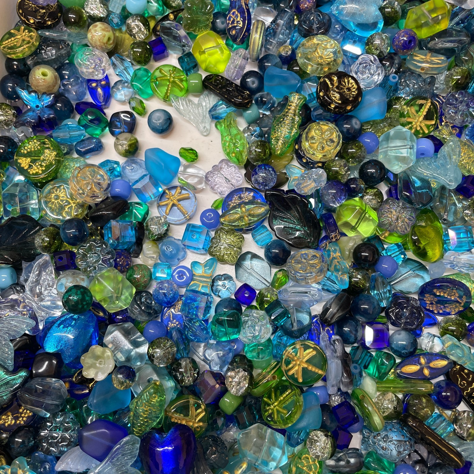 100g Glass beads lot jewelry making mix variety bead supplies Read Description