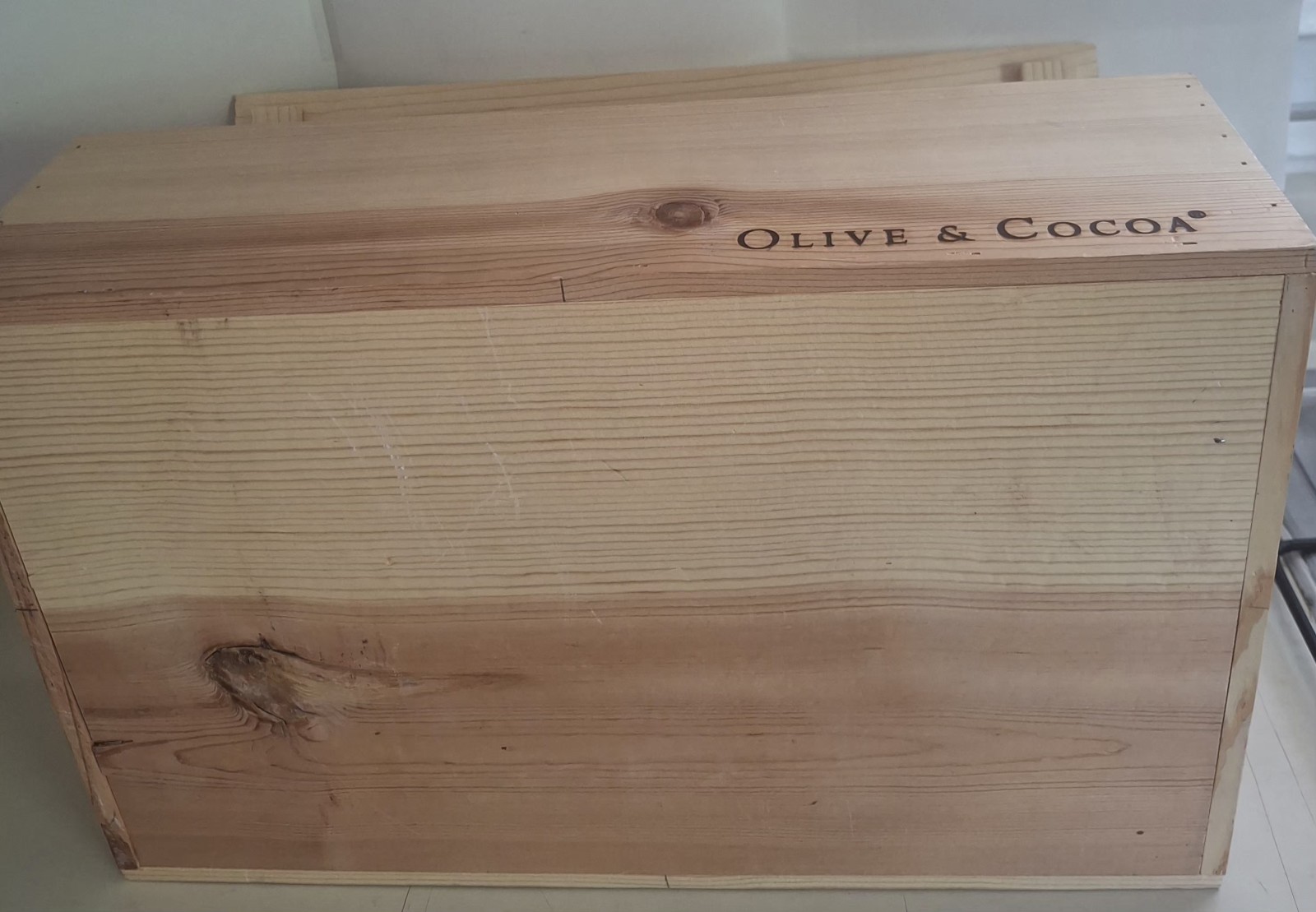 Superb Olive & Cocoa Wooden Pine Empty Storage Box 16″x10”x5” W/Lid