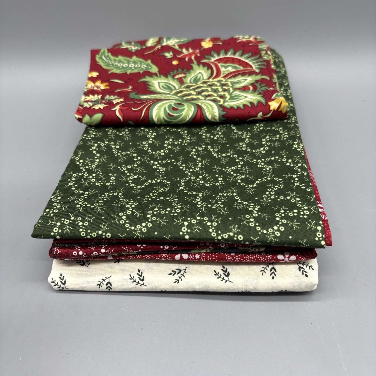 Quilt Kit – Villa Rosa Designs Crimson Glory 52” X 64” Quilt