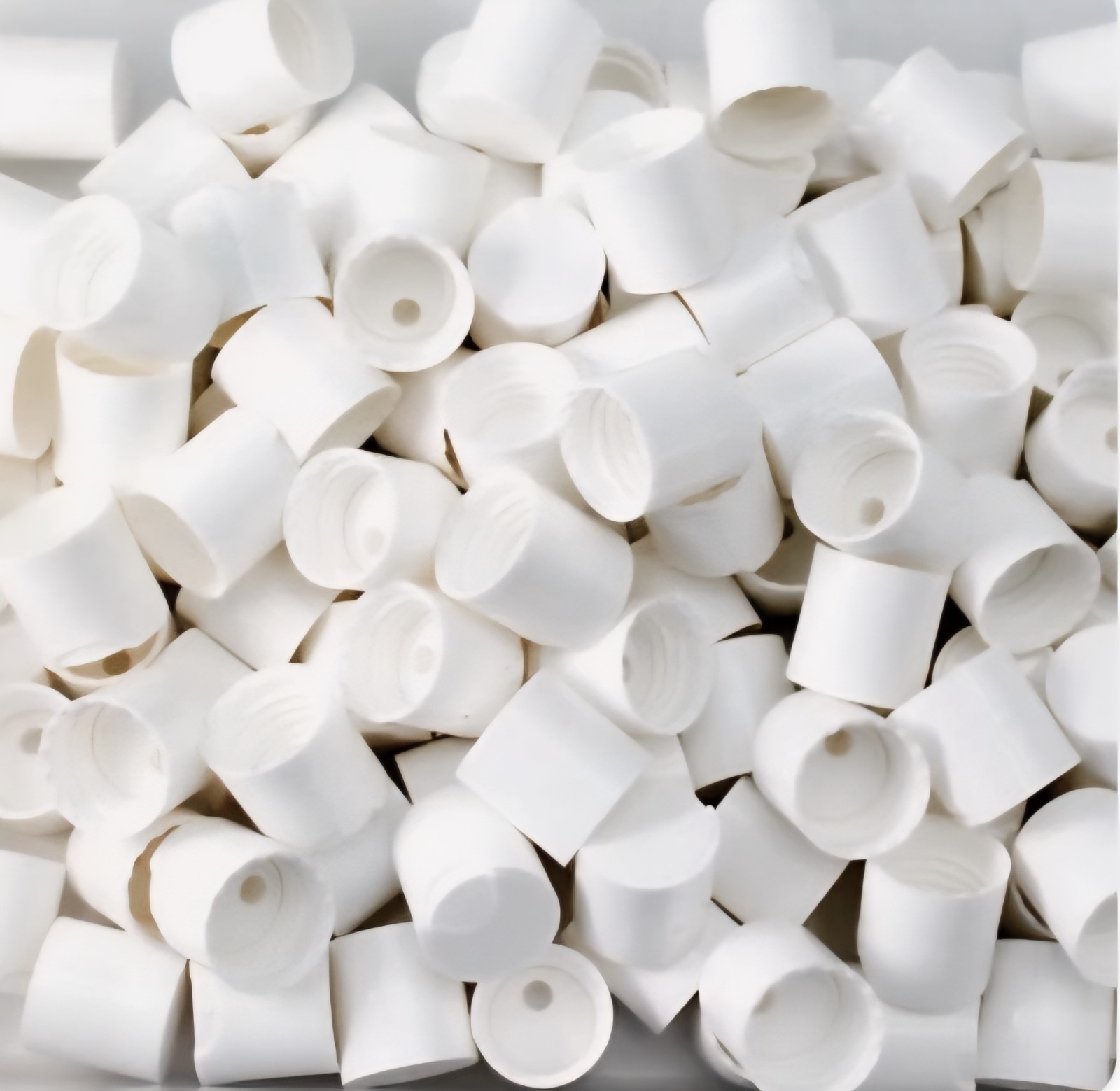 Natural HDPE BOSTON ROUND BOTTLES 100ml | 3.4 oz. Full Case 400 units.