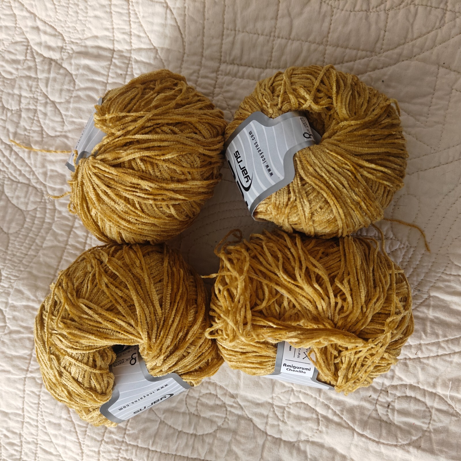 Lot – 4 Ice yarns Shimmering Yellow Gold Tone Super Fine Sock #1 Yarn 50g Skeins