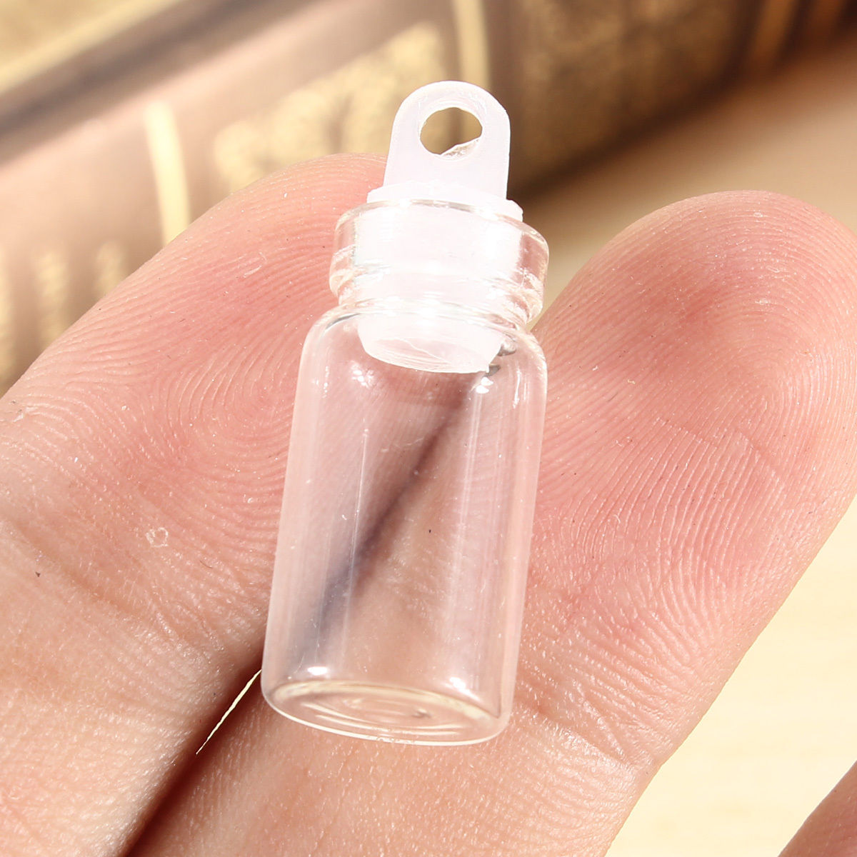100pcs 1ml Empty Sample Vials Clear Glass Bottles with Plastic Lid Small Bottle