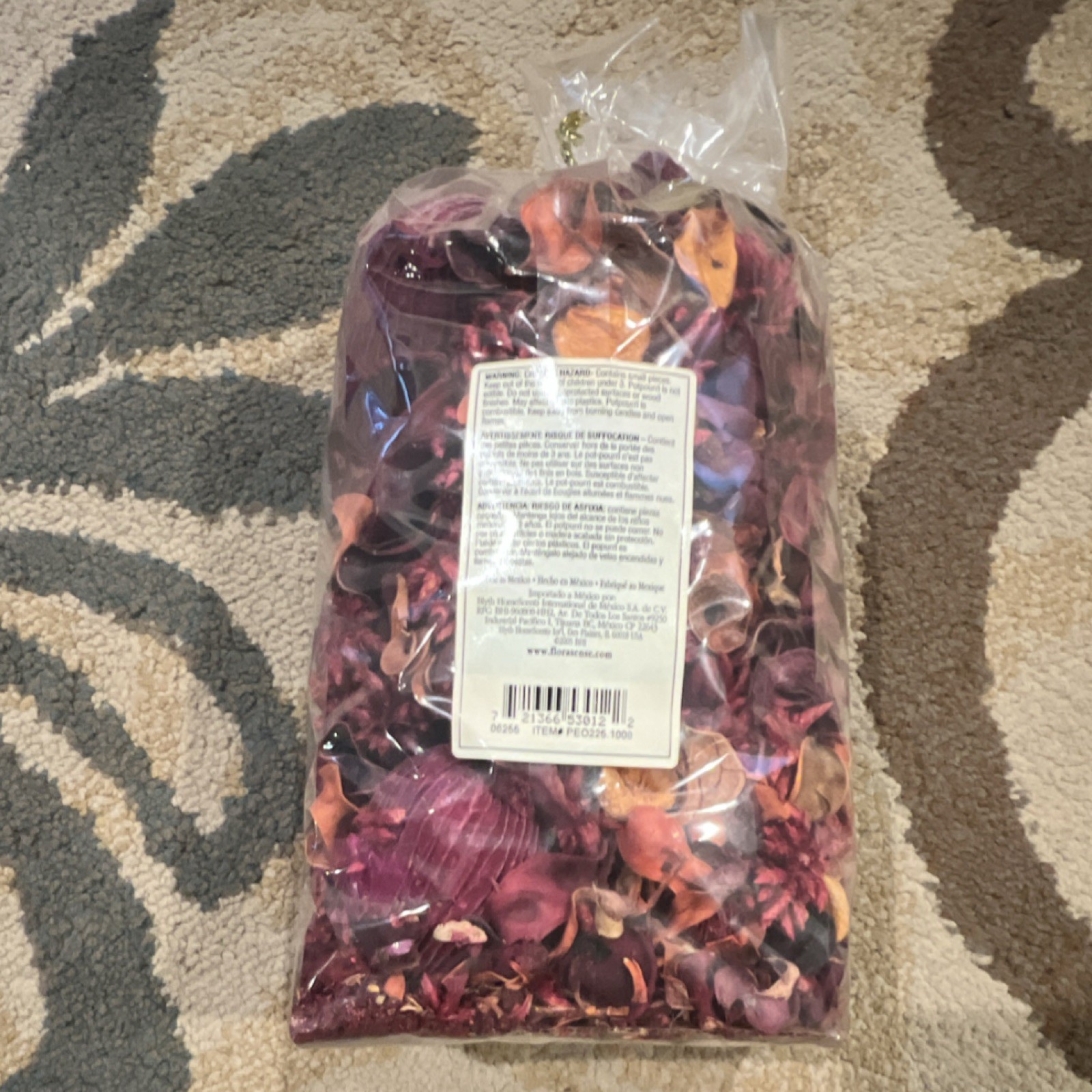 Florasense Apples & Cinnamon Botanical Potpourri Bag Multiple Plant Parts