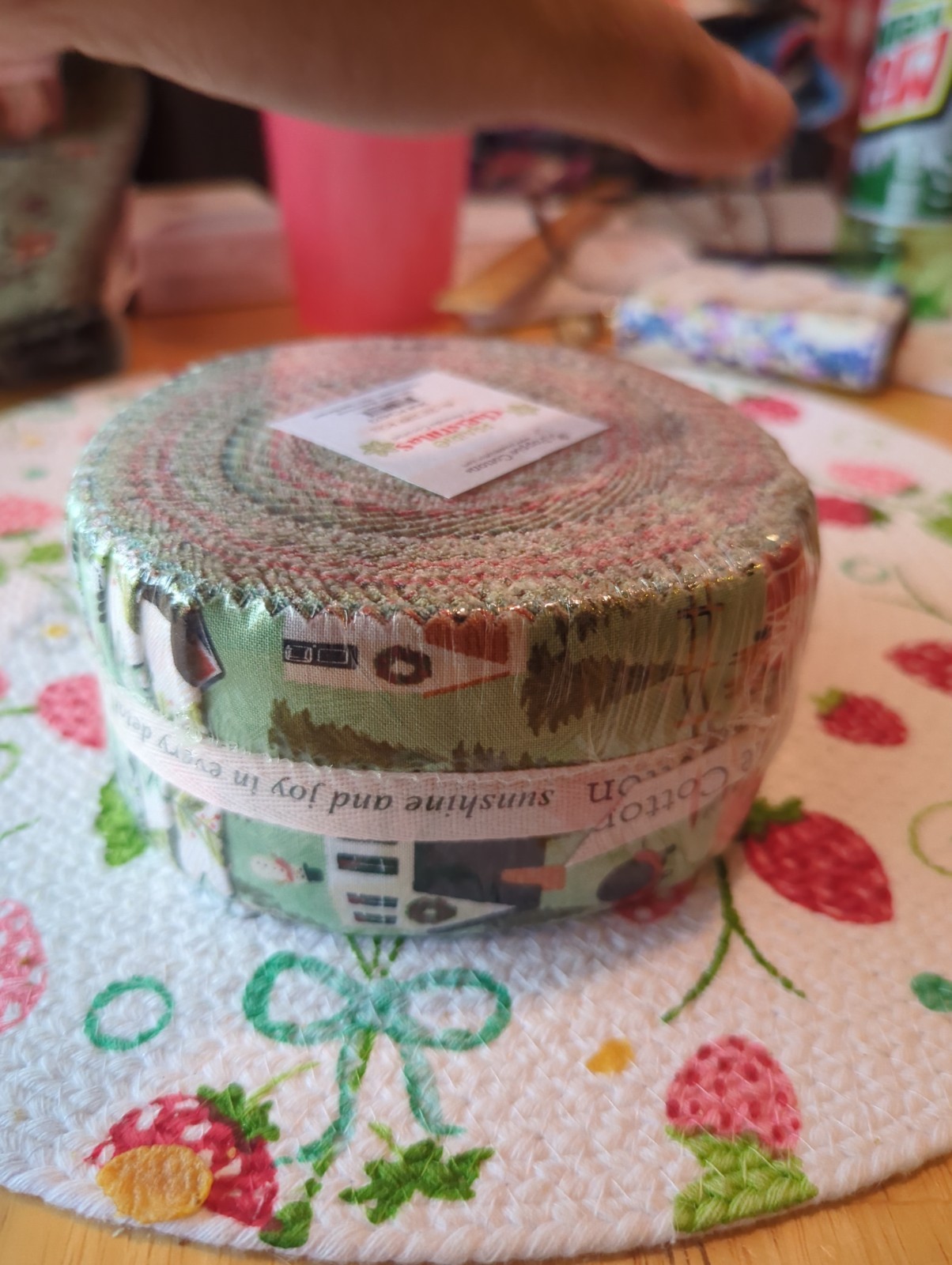 Poppie Cotton’s Prairie Christmas Jelly Roll (42-2.5″ Strips Of Cotton Fabric)