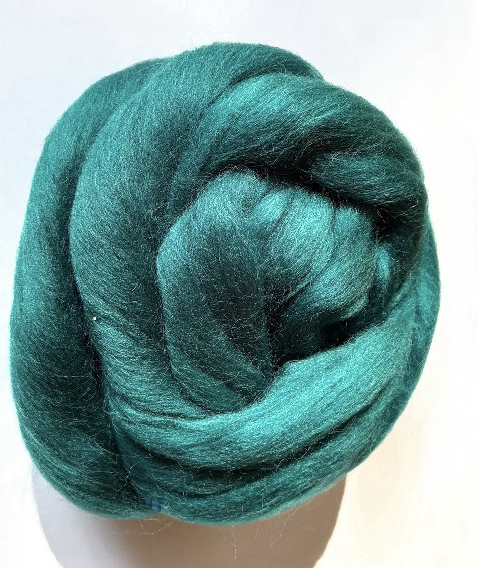 4oz Corriedale Wool Roving Fiber Teal Spinning Felting Crafts